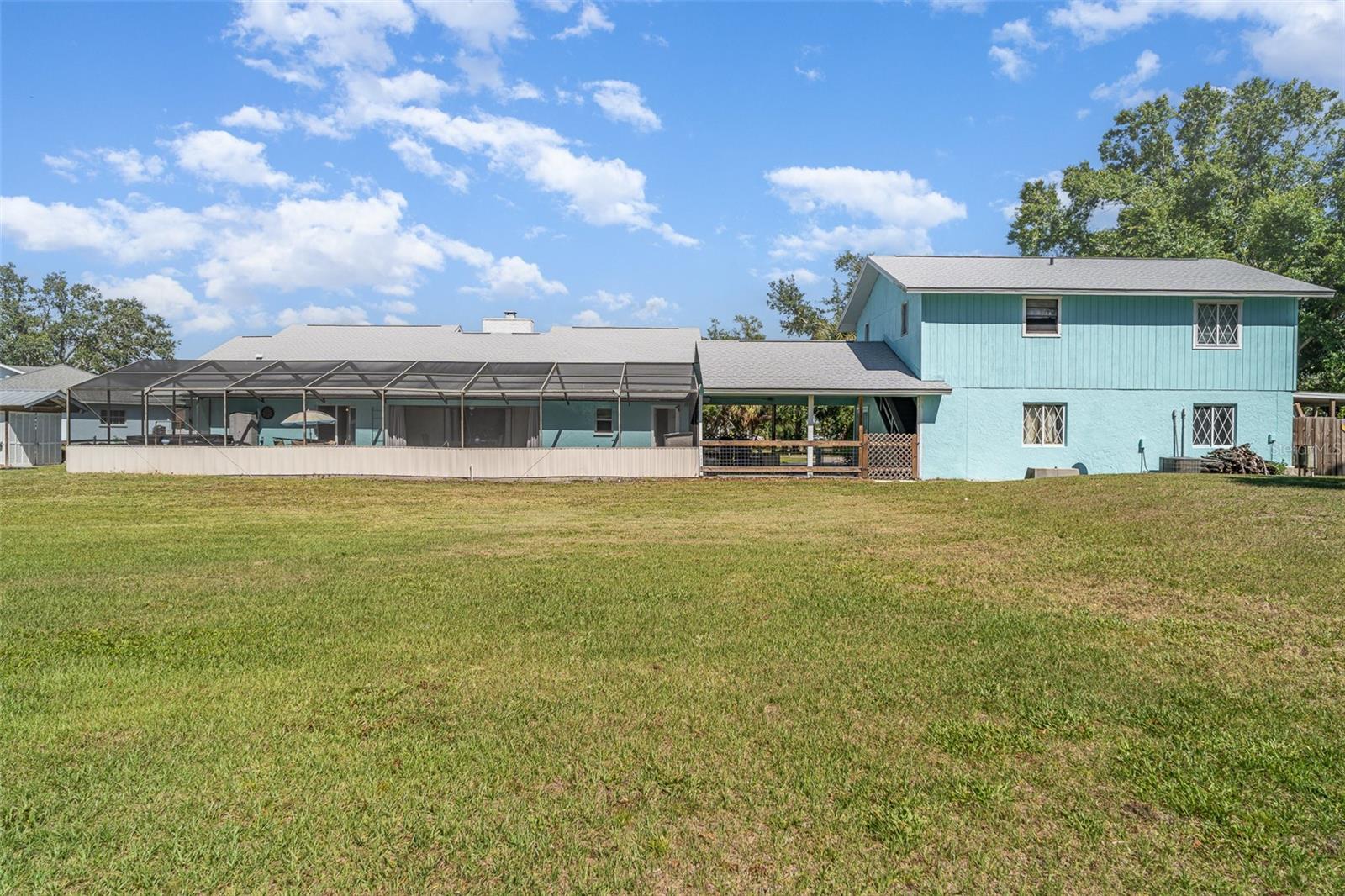 1305 GREENFIELD CIR — photo 35