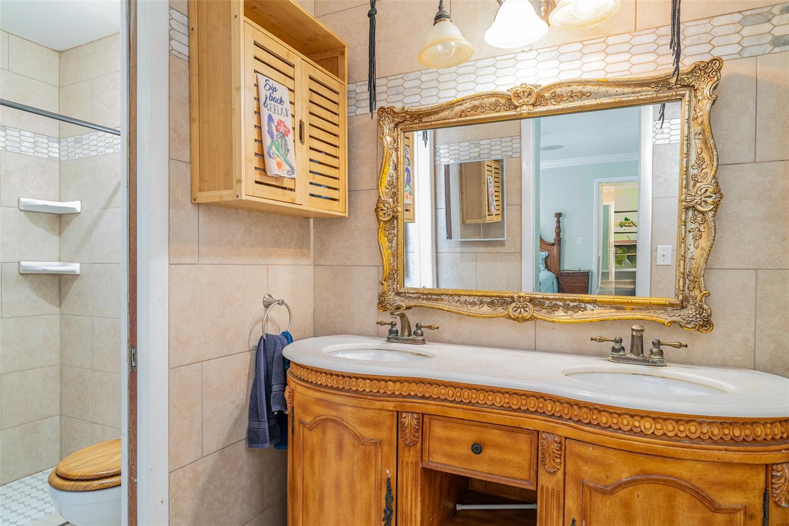 1305 GREENFIELD CIR — photo 18