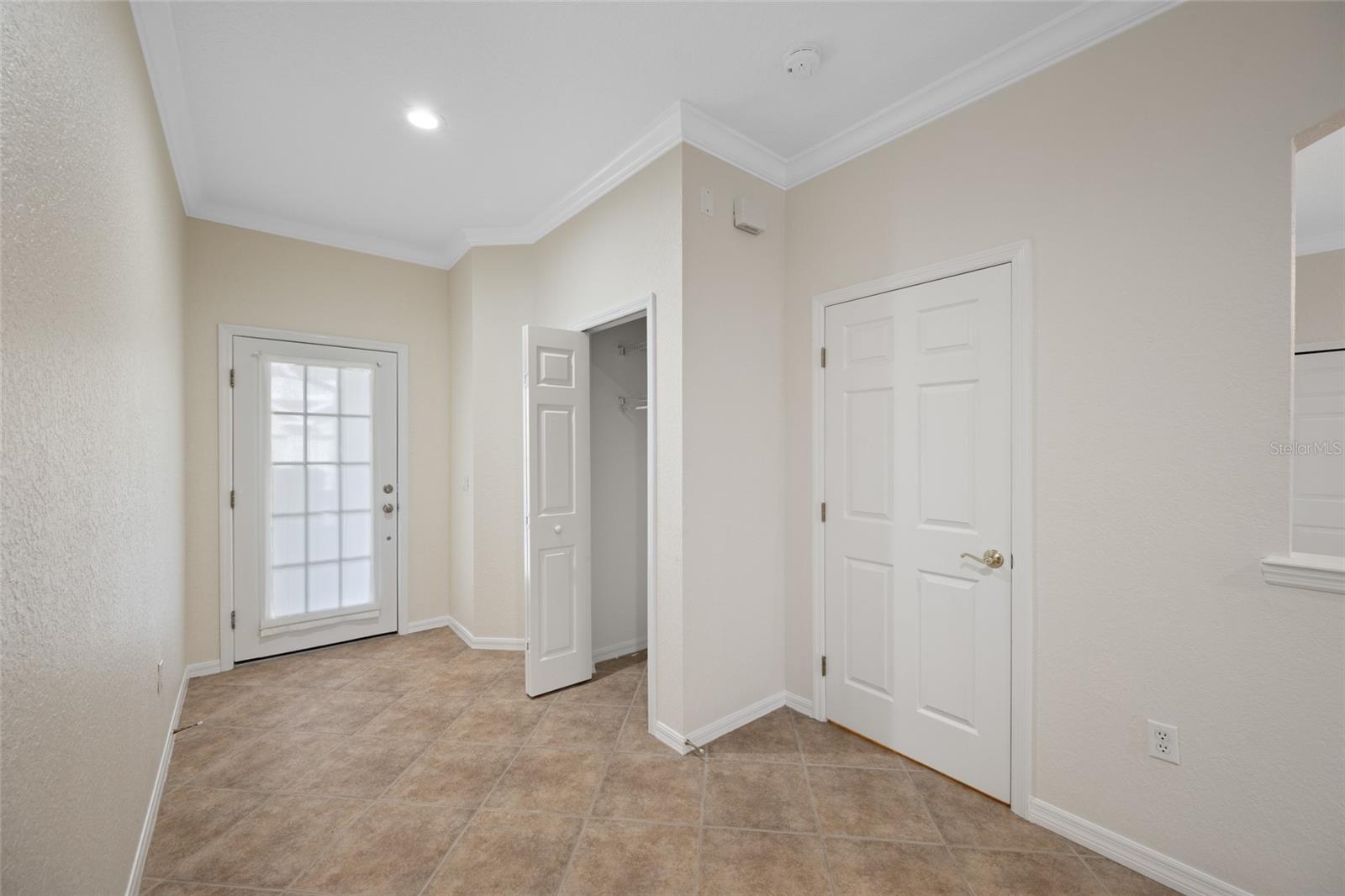 9719 TAYLOR ROSE LN — photo 9