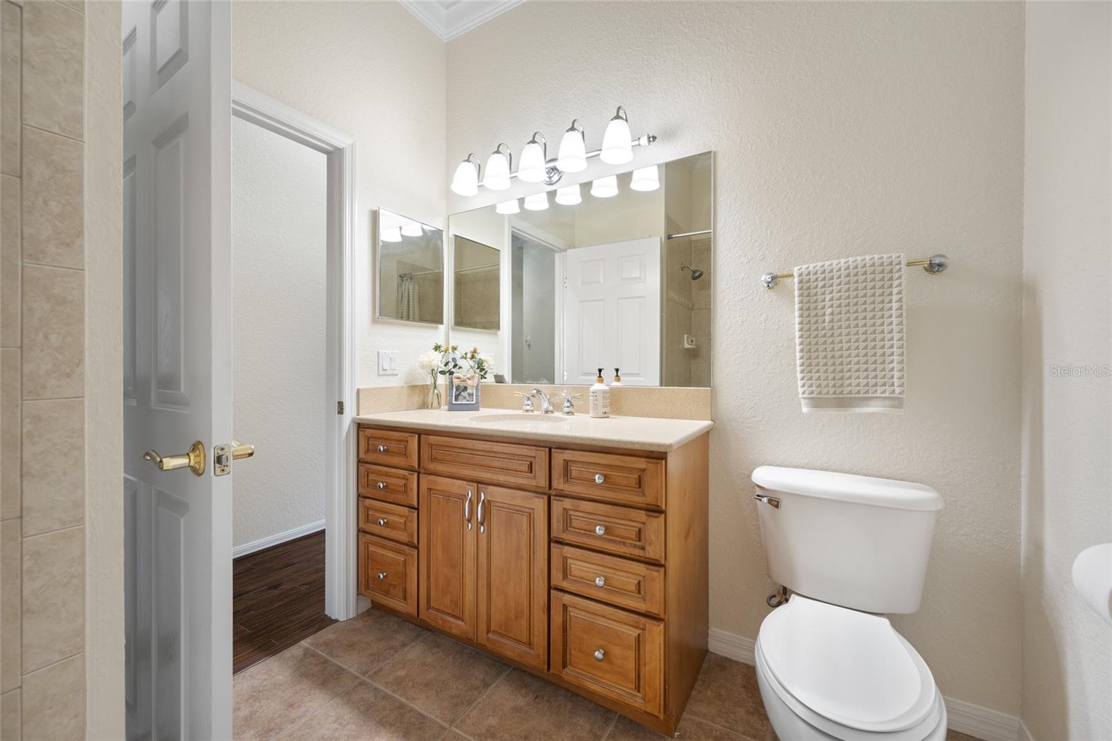 9719 TAYLOR ROSE LN — photo 37