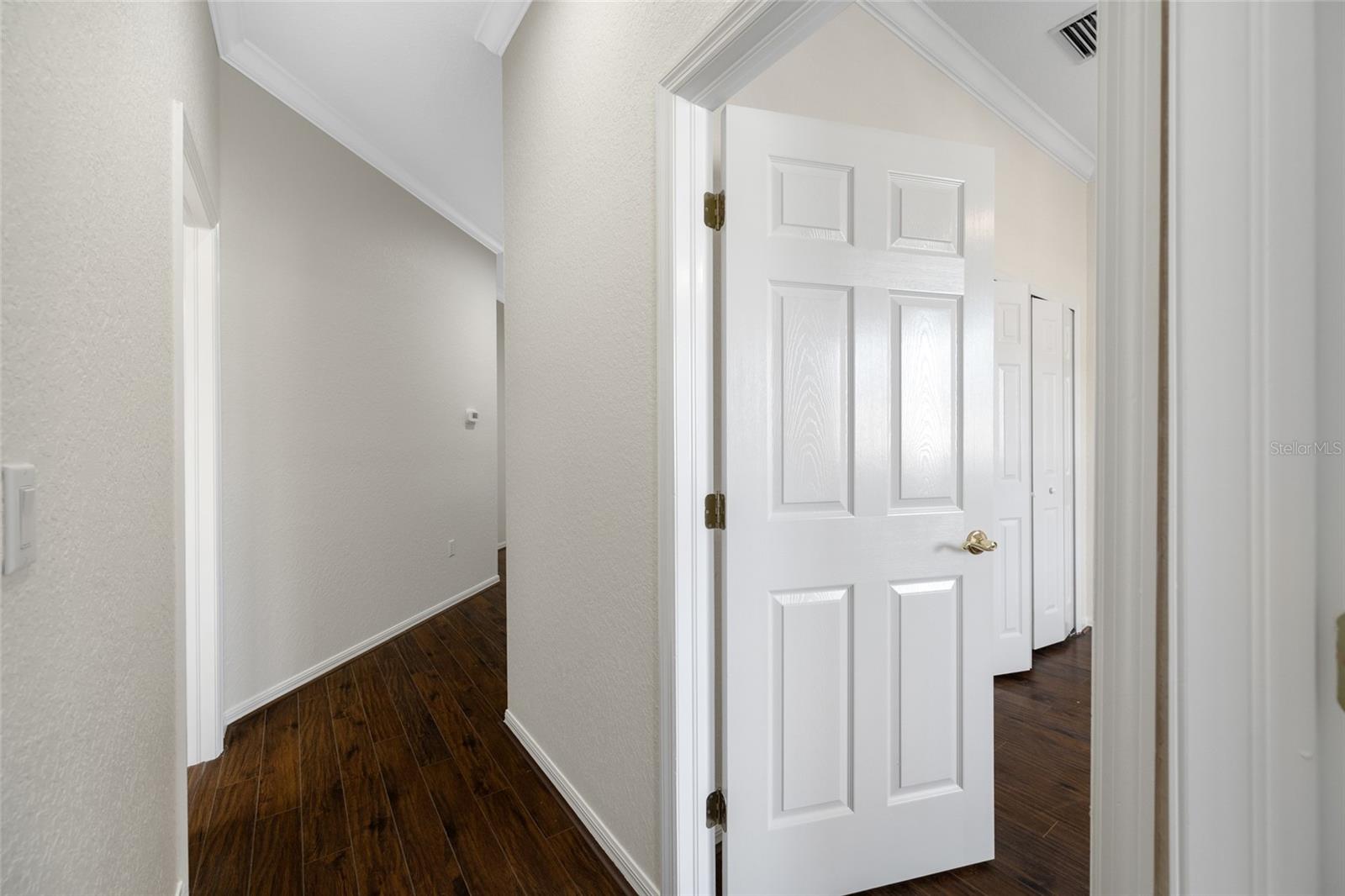 9719 TAYLOR ROSE LN — photo 31