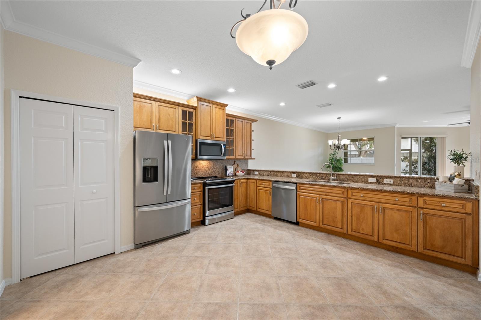 9719 TAYLOR ROSE LN — photo 14