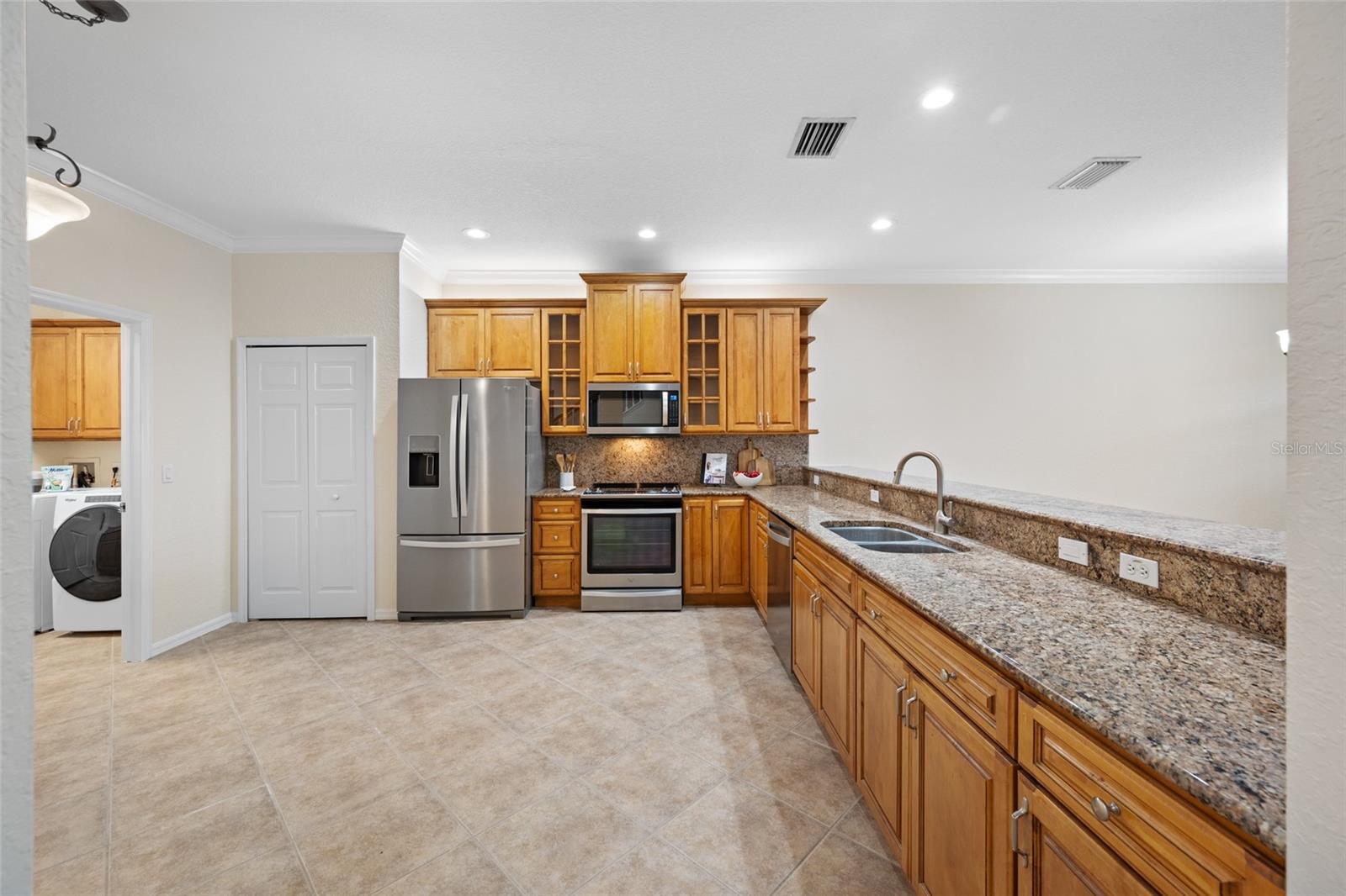 9719 TAYLOR ROSE LN — photo 13