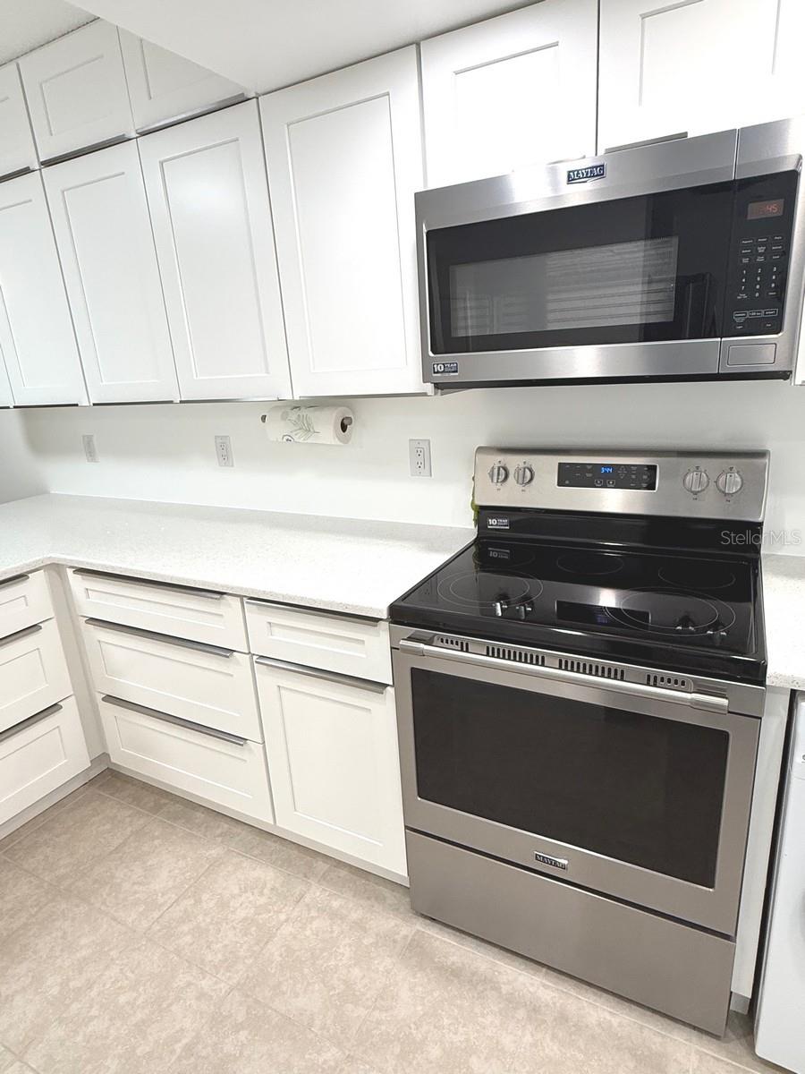 215 VALENCIA BLVD #107 — photo 30