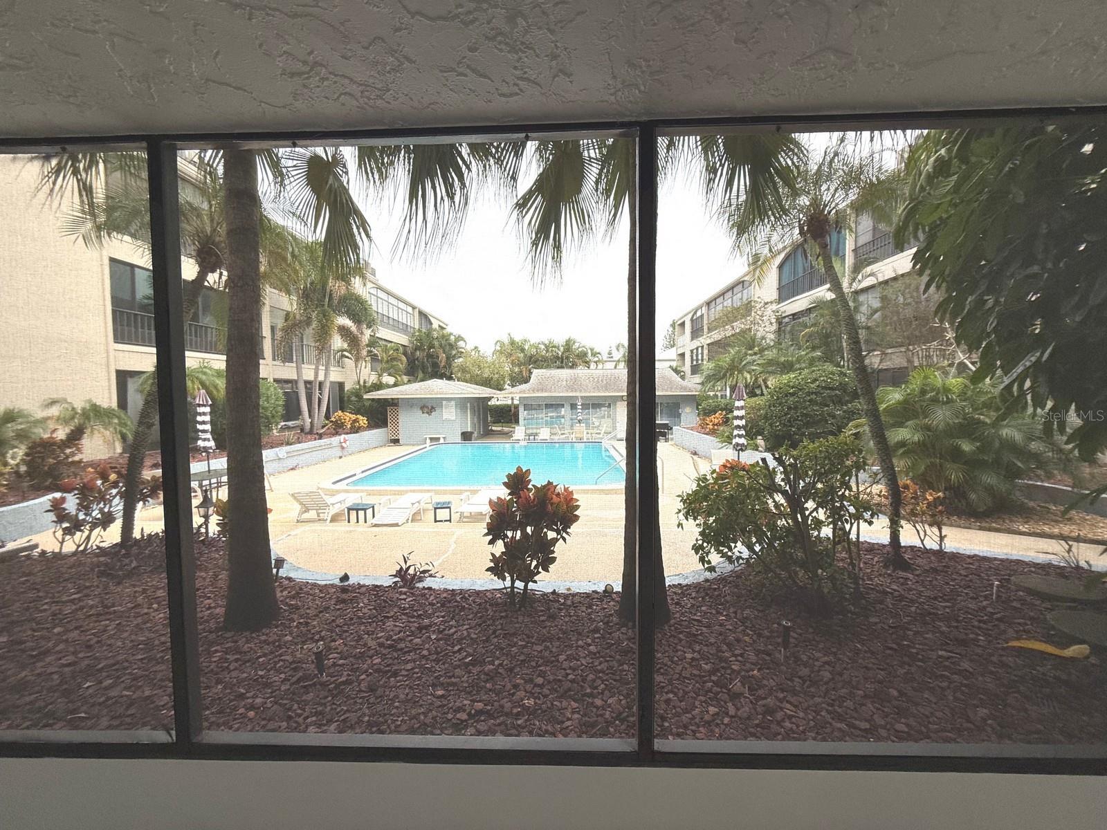 215 VALENCIA BLVD #107 — photo 36