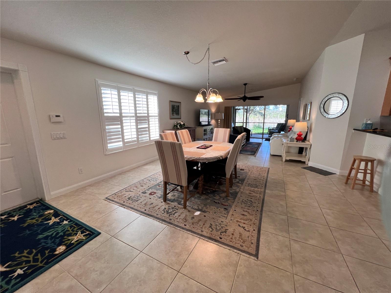 6058 BENEVENTO DR — photo 7