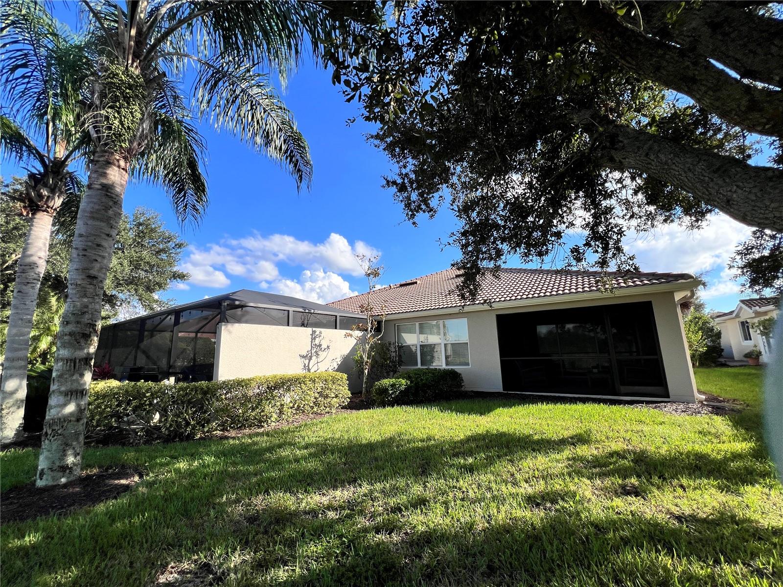 6058 BENEVENTO DR — photo 16