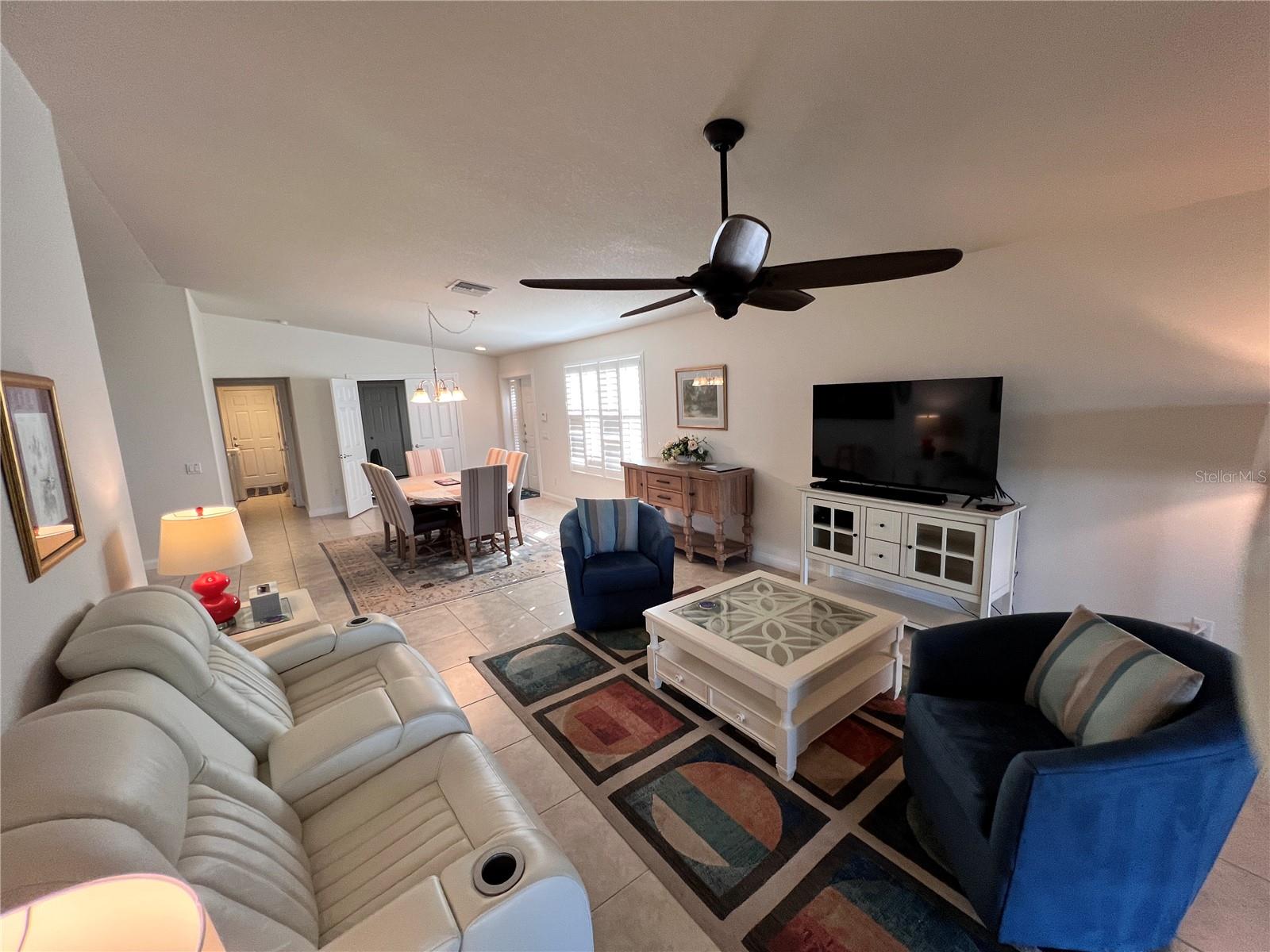 6058 BENEVENTO DR — photo 8