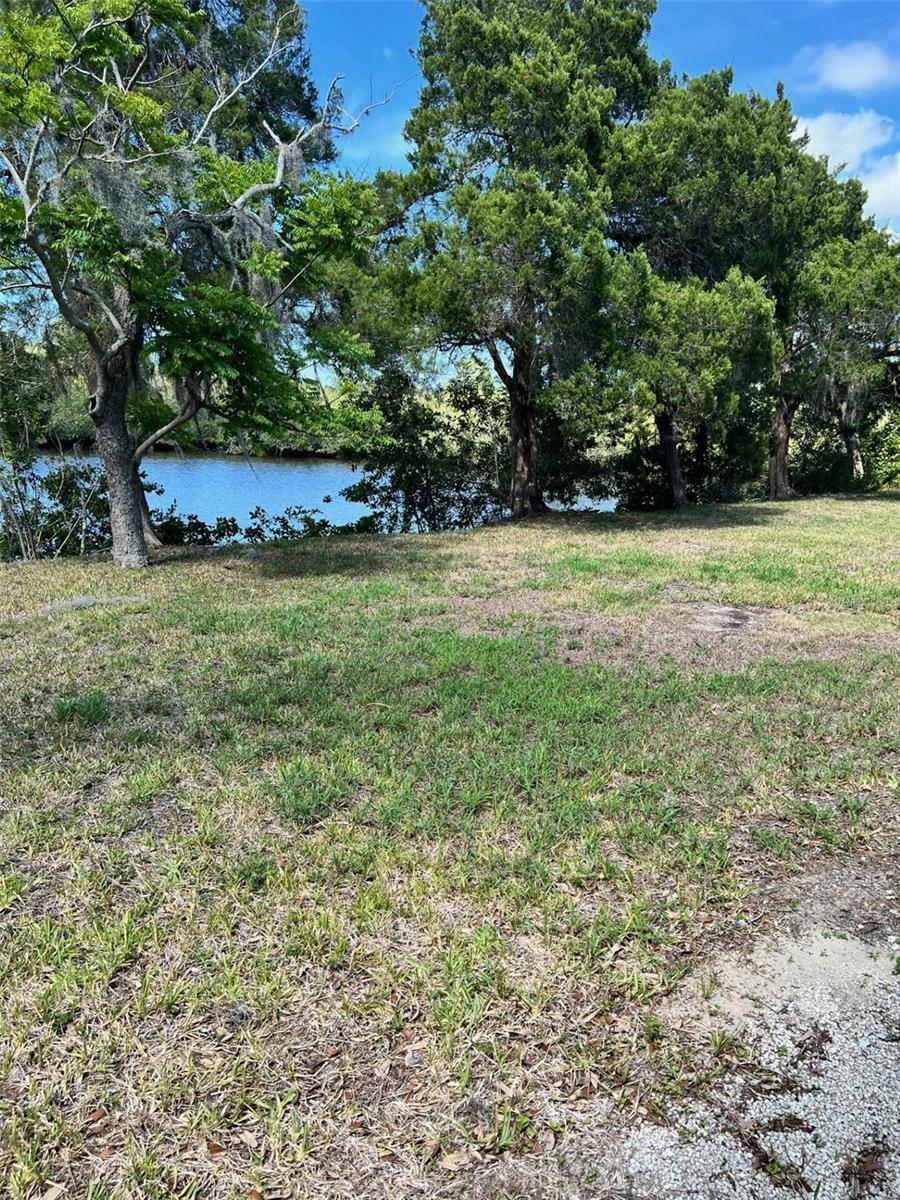 5275 MILLER BAYOU DR — photo 18