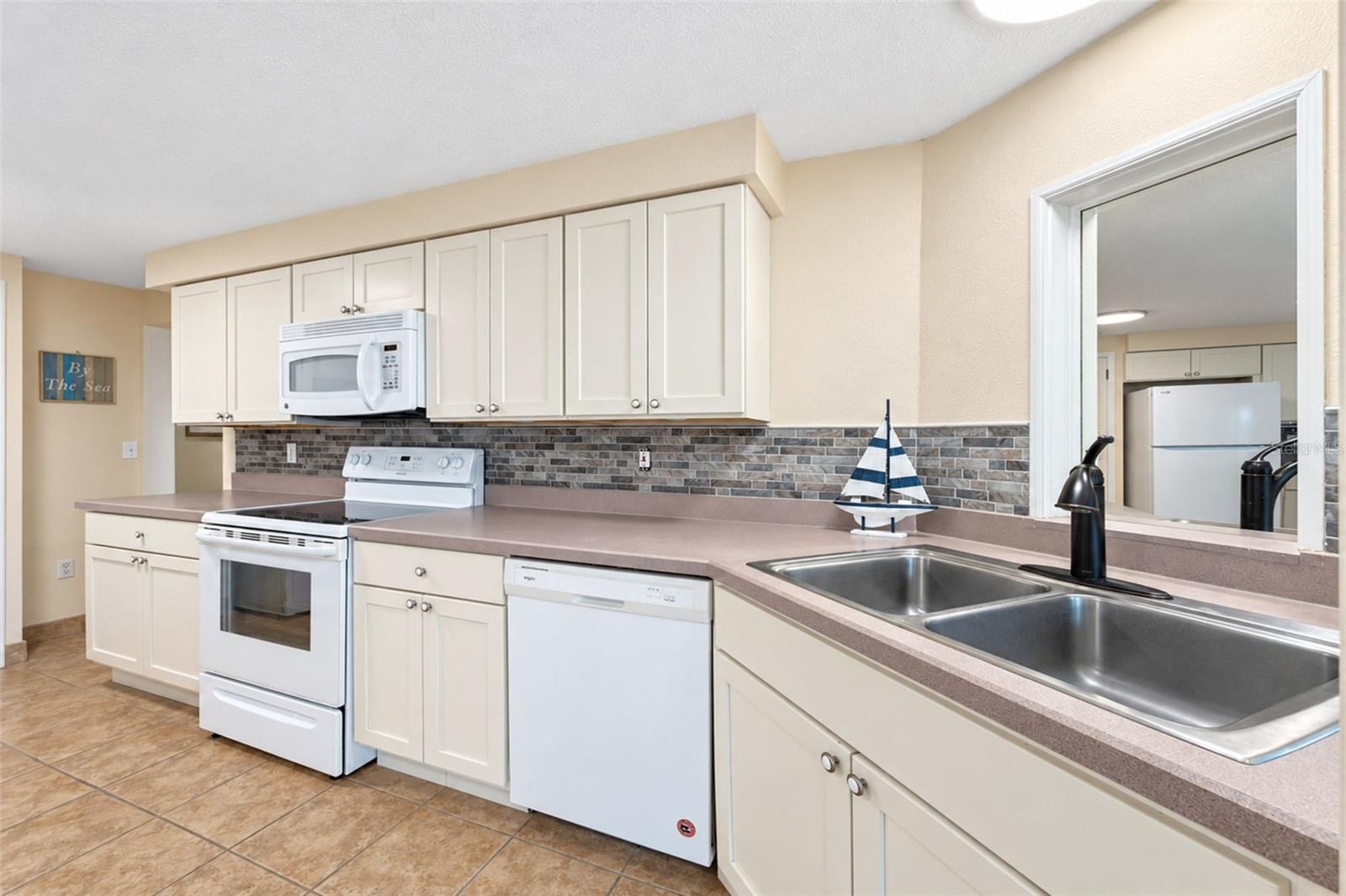 21 OAKWOOD DR N #21 — photo 22