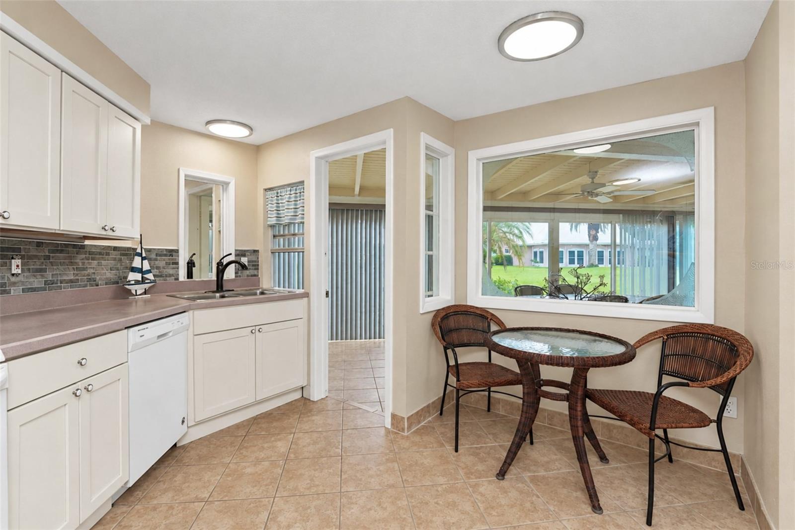 21 OAKWOOD DR N #21 — photo 18
