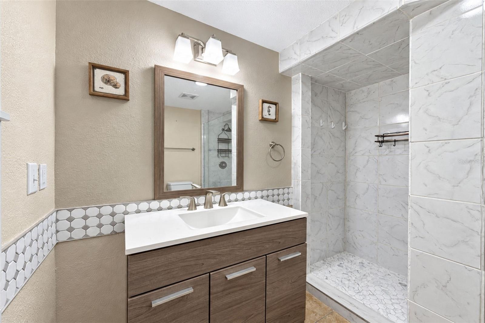 21 OAKWOOD DR N #21 — photo 48
