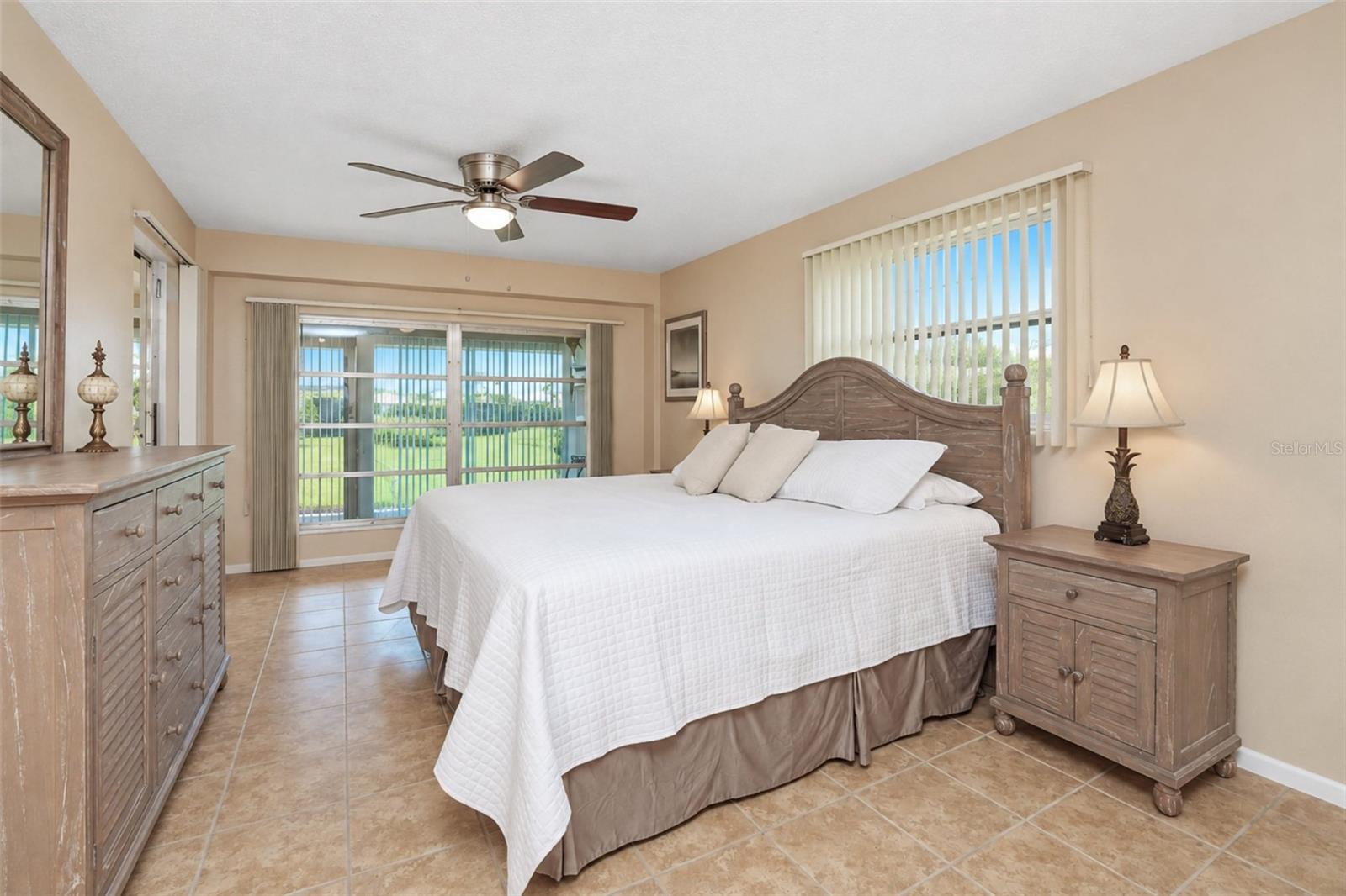 21 OAKWOOD DR N #21 — photo 34