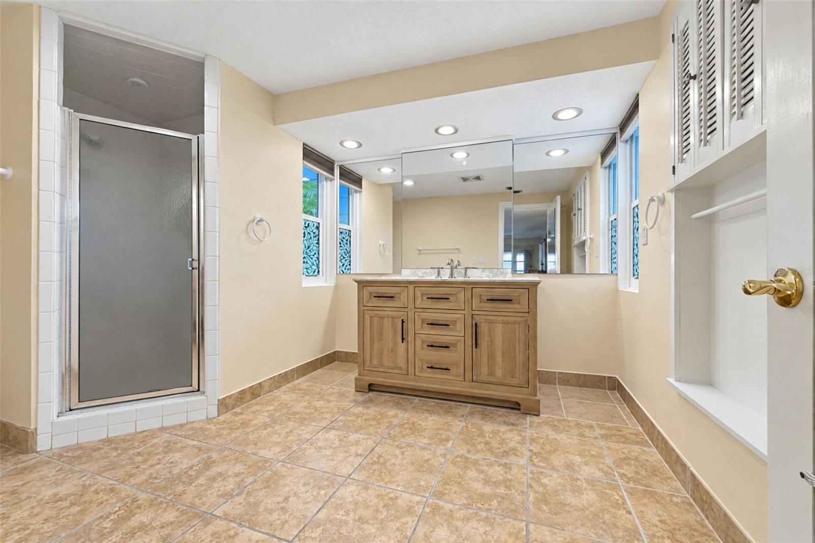 21 OAKWOOD DR N #21 — photo 38