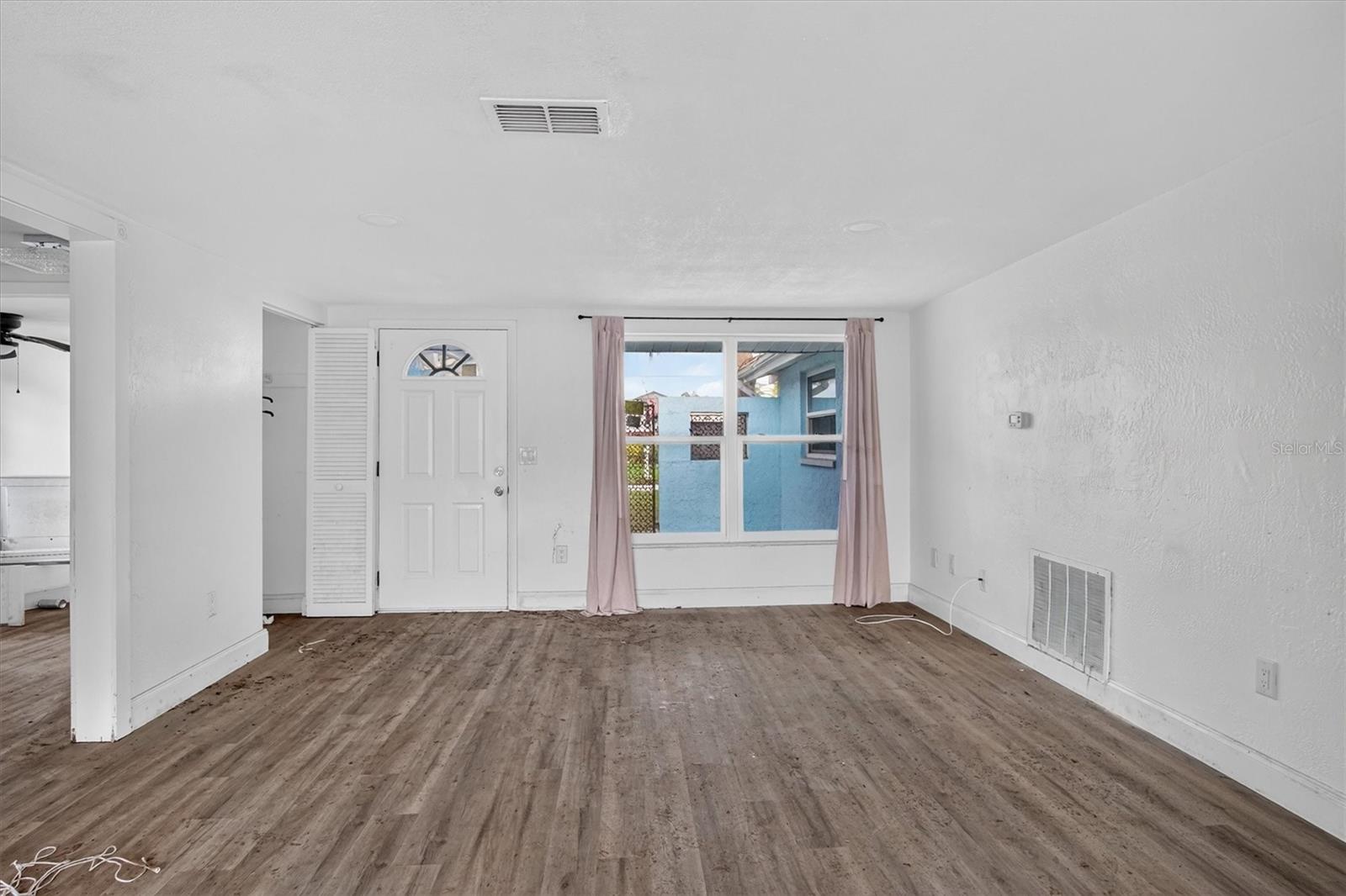 7313 MAKO DR — photo 10