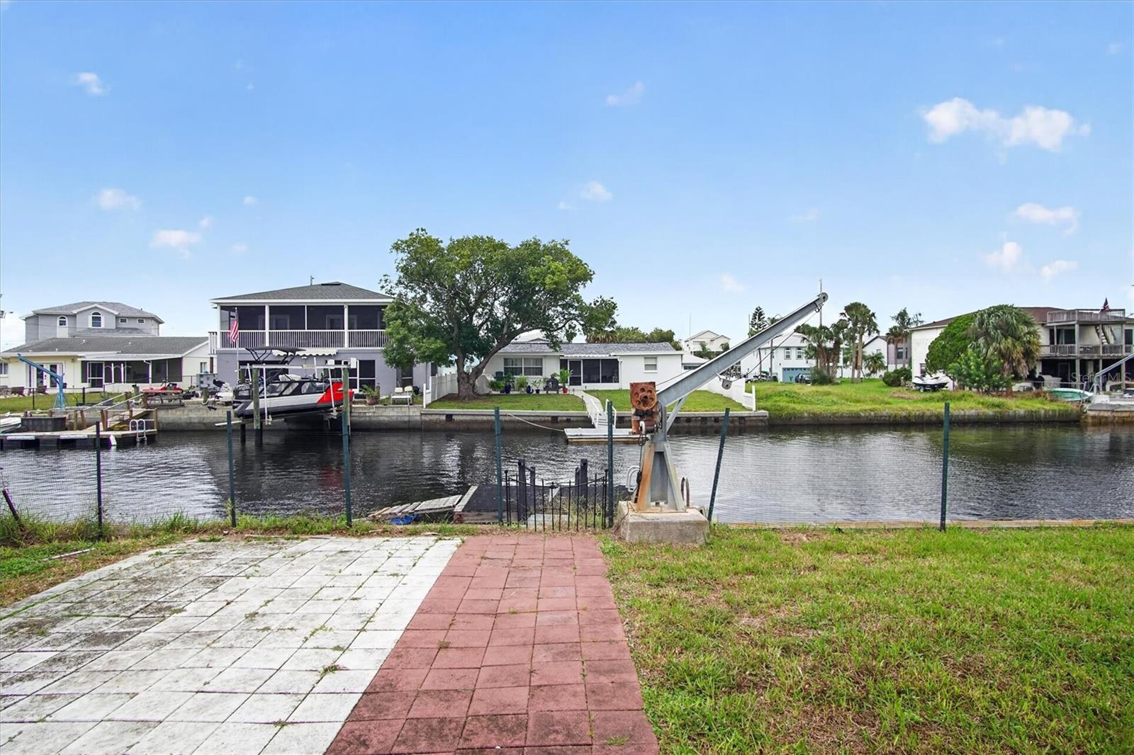 7313 MAKO DR — photo 38