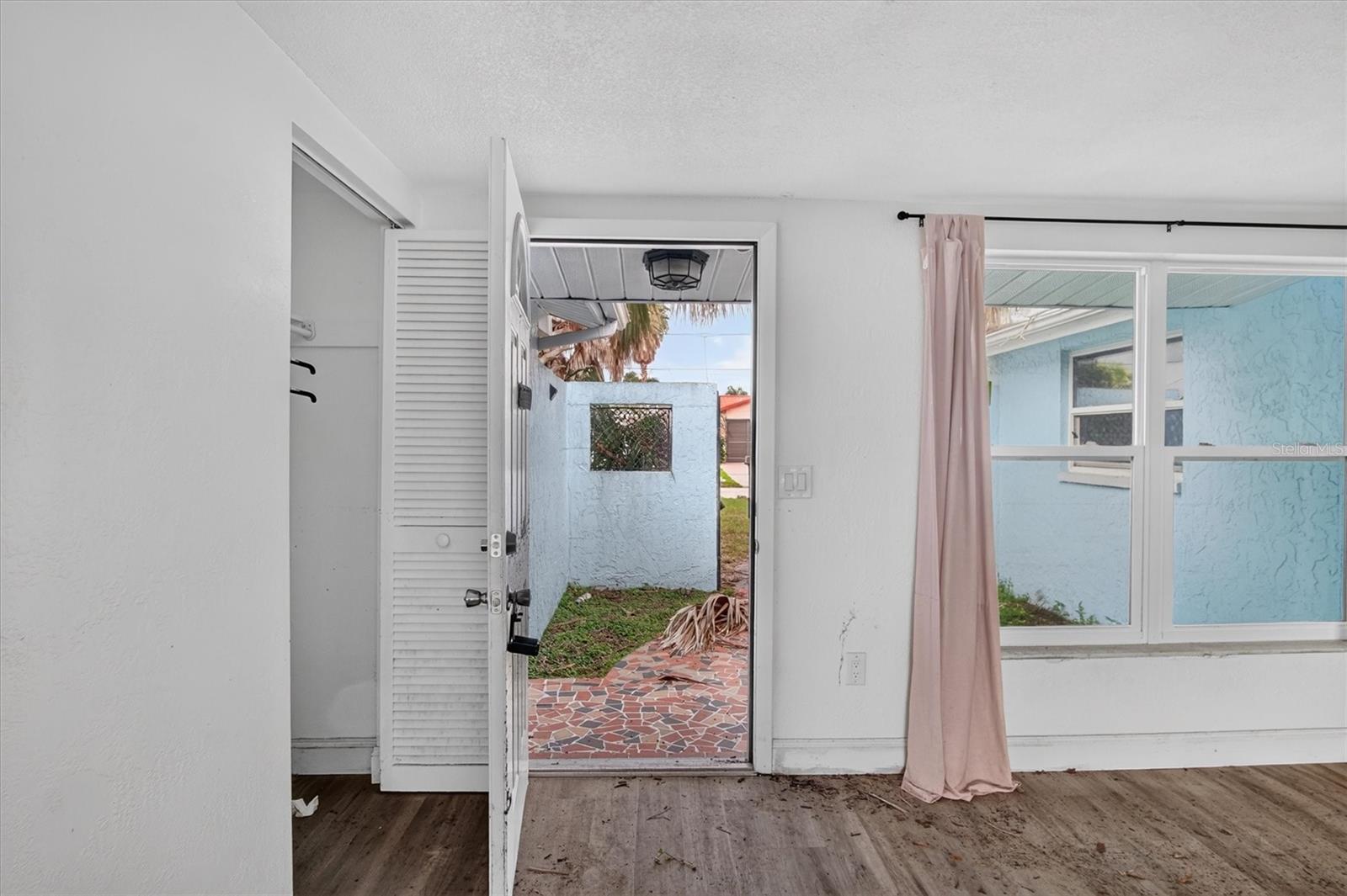 7313 MAKO DR — photo 6