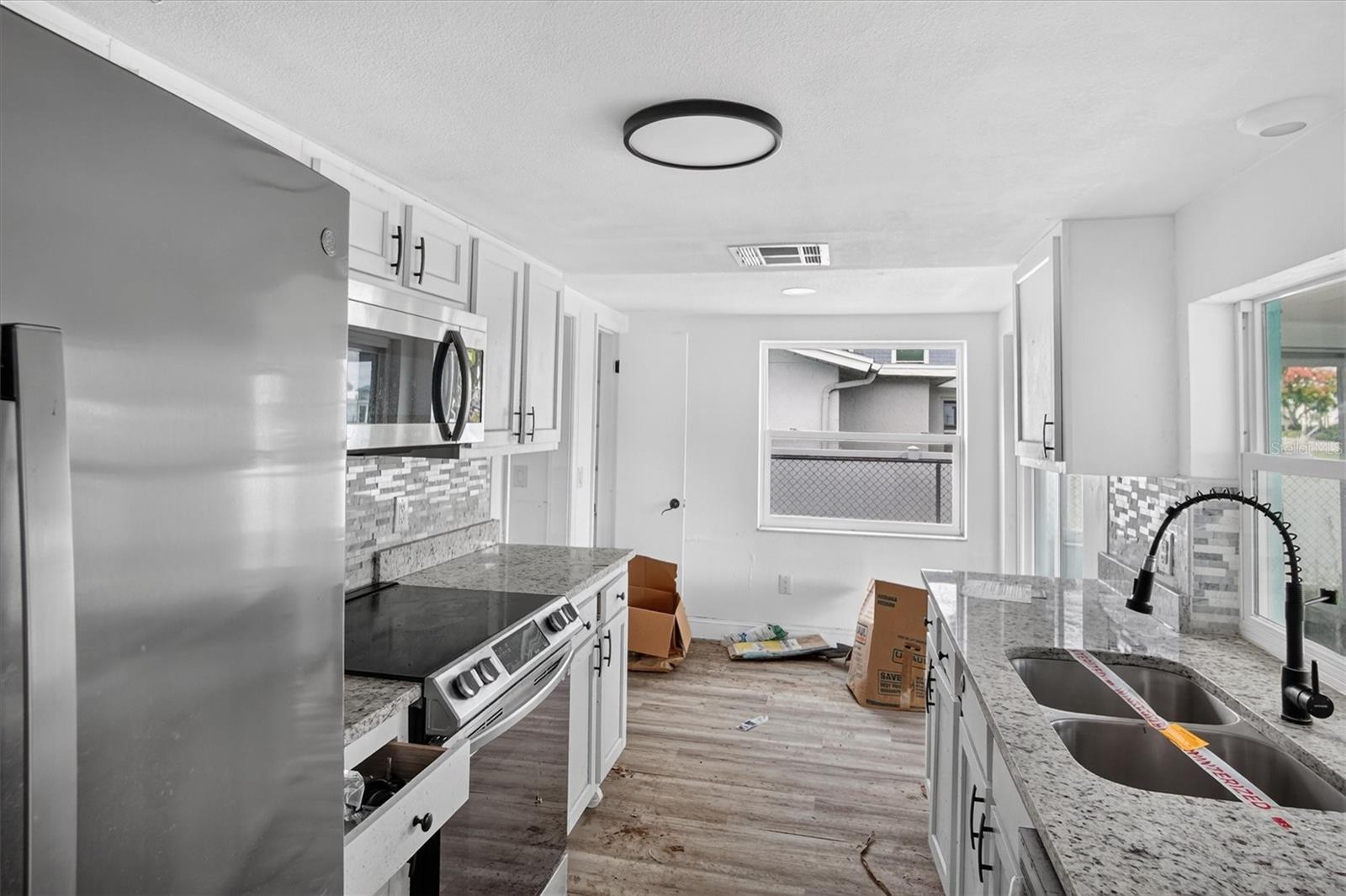 7313 MAKO DR — photo 13