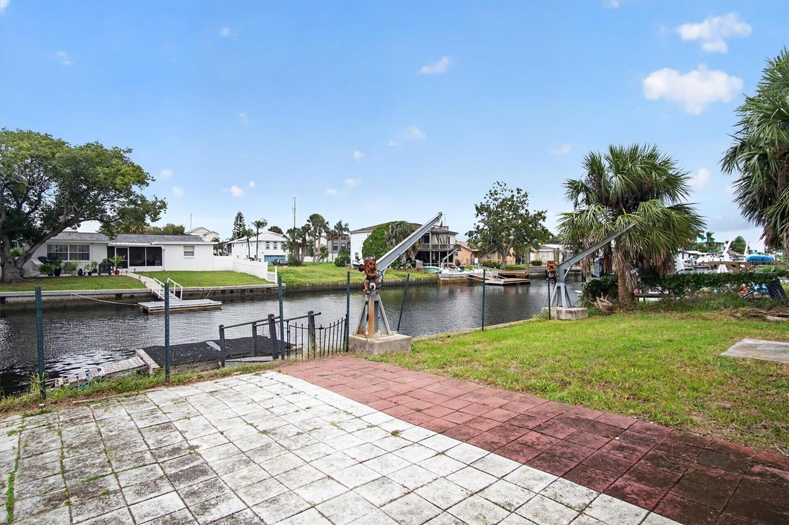 7313 MAKO DR — photo 40