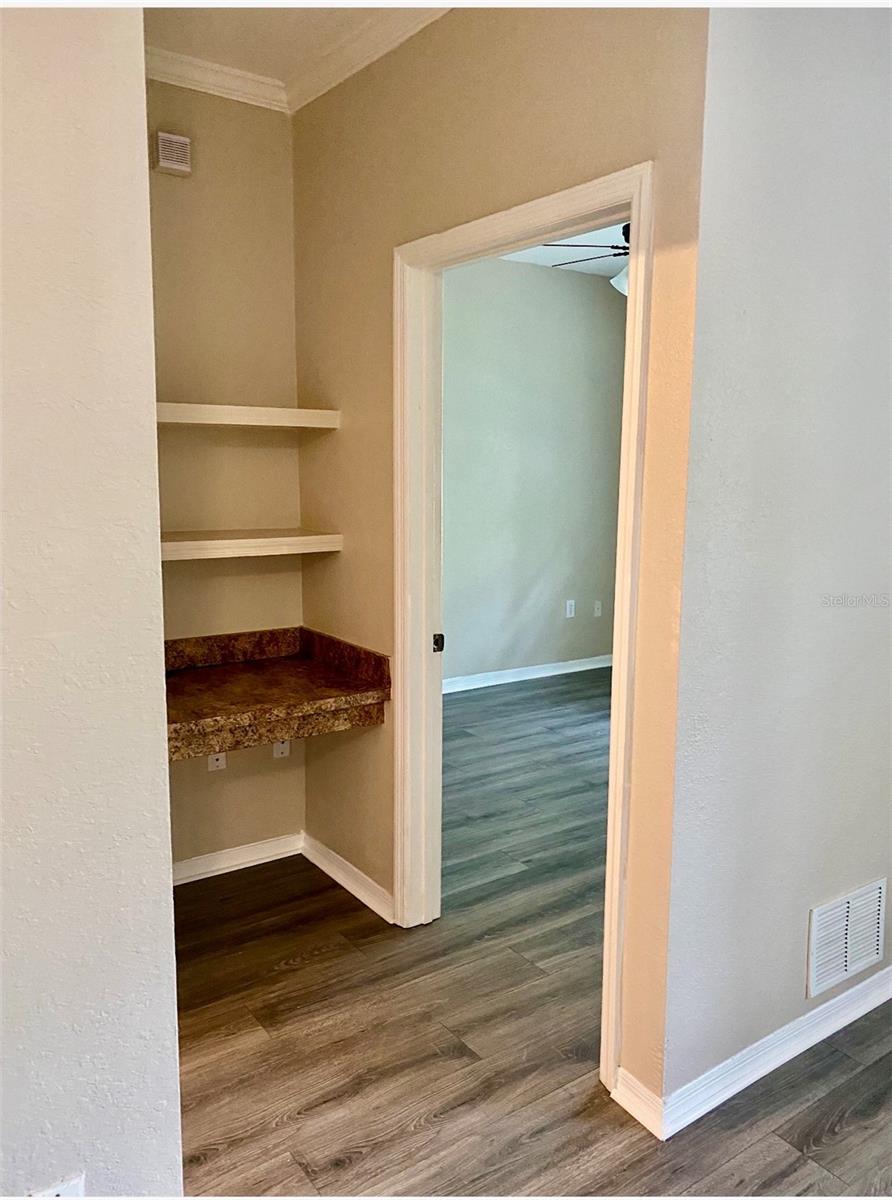10123 COURTNEY PALMS BLVD #103 — photo 15