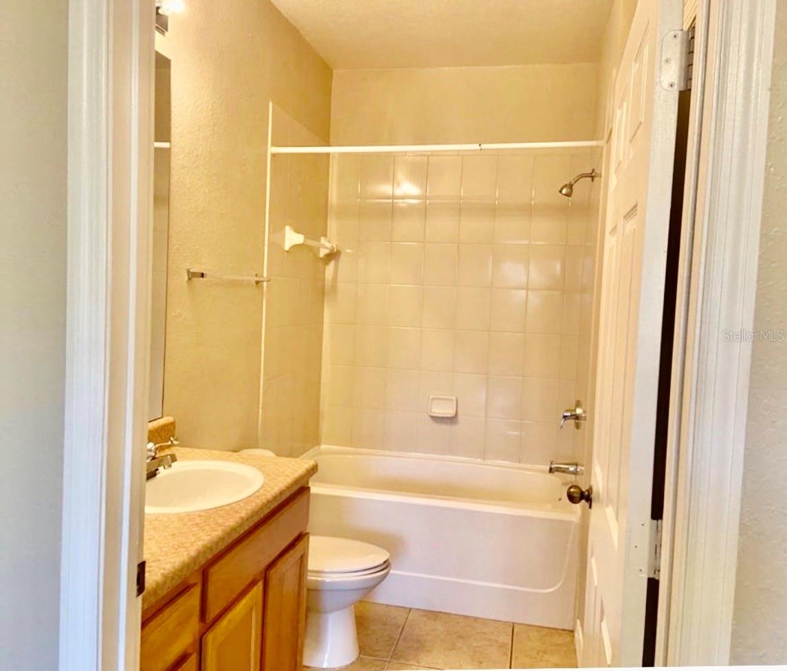 10123 COURTNEY PALMS BLVD #103 — photo 17