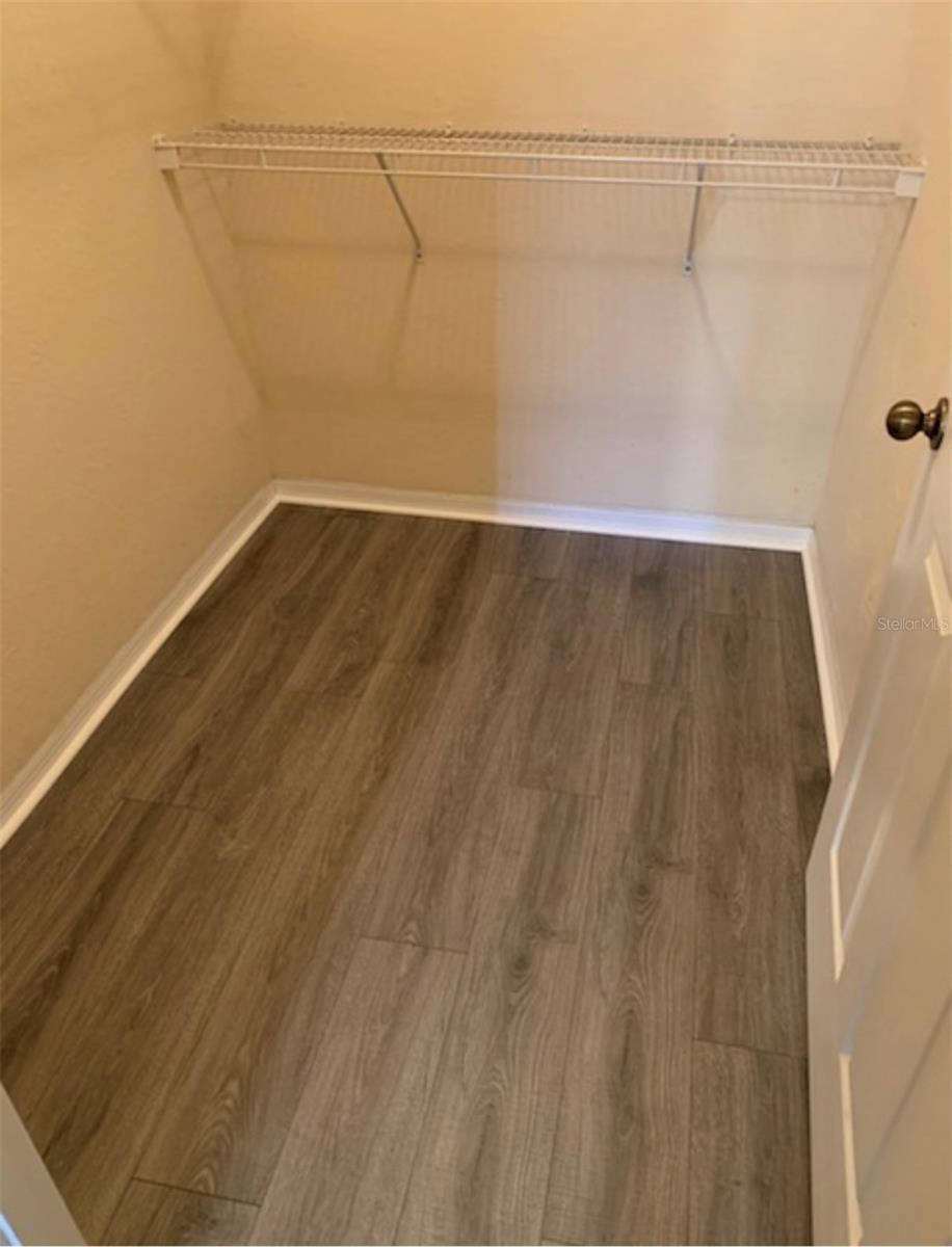10123 COURTNEY PALMS BLVD #103 — photo 21