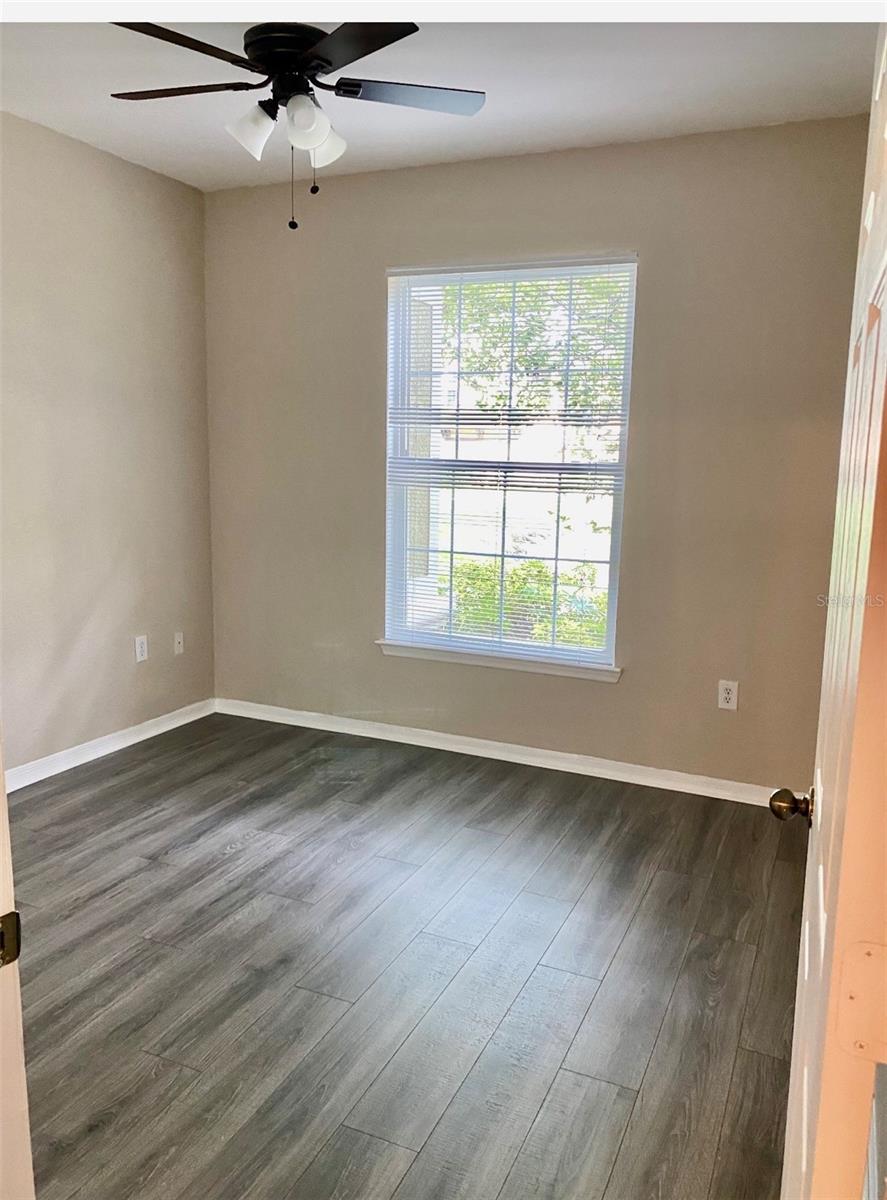 10123 COURTNEY PALMS BLVD #103 — photo 16