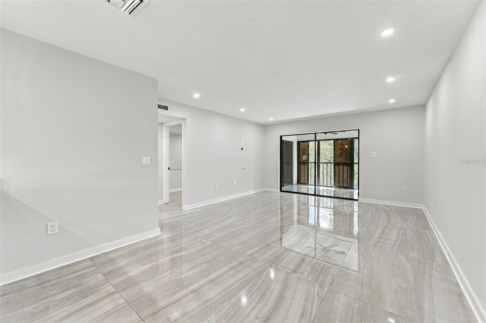 2650 COUNTRYSIDE BLVD #A306 — photo 12