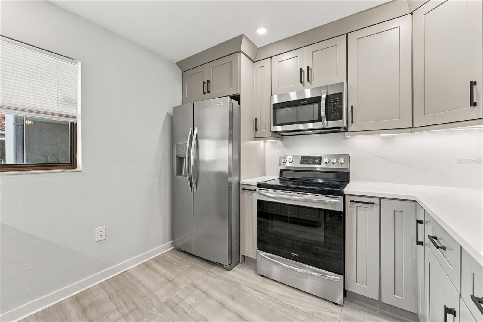 2650 COUNTRYSIDE BLVD #A306 — photo 7