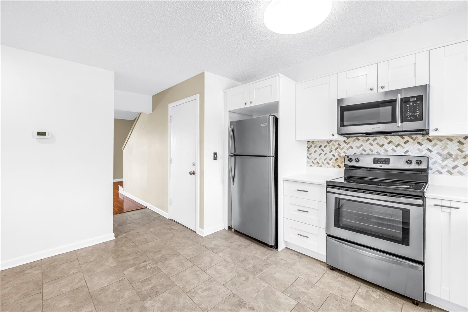 5403 SWEETWATER TERRACE CIR — photo 13