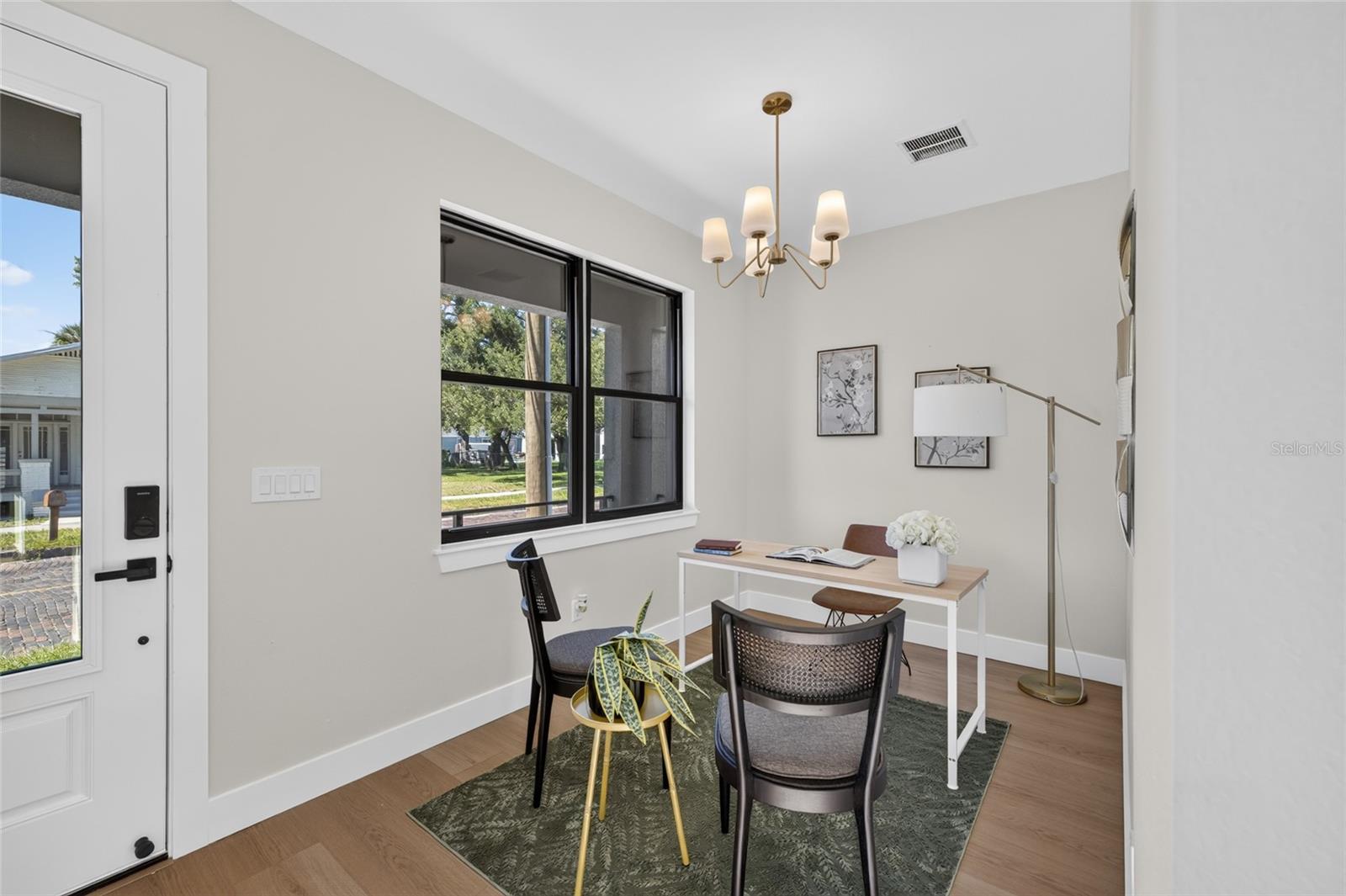 2601 N ALBANY AVE — photo 4