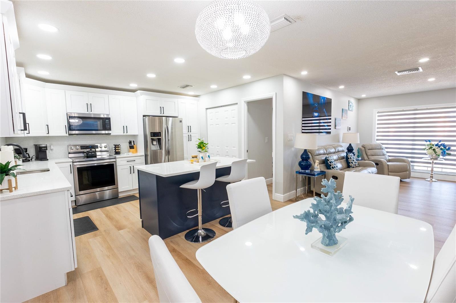 6727 SWAIN AVE — photo 10