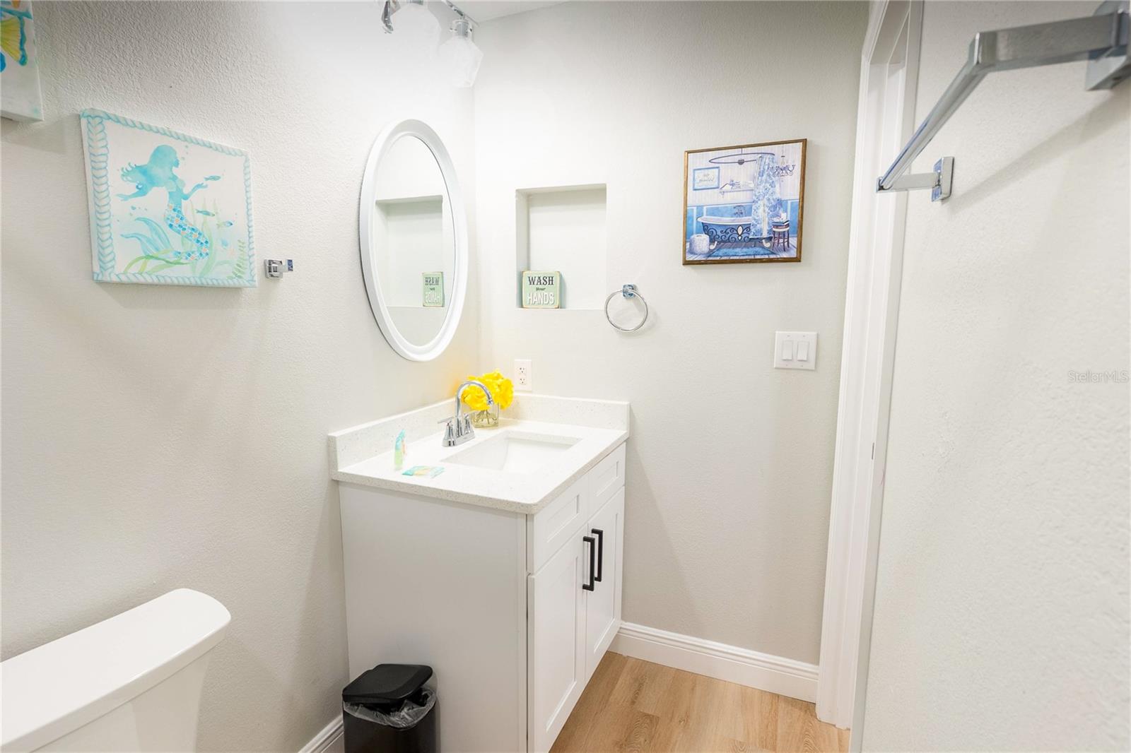 6727 SWAIN AVE — photo 28