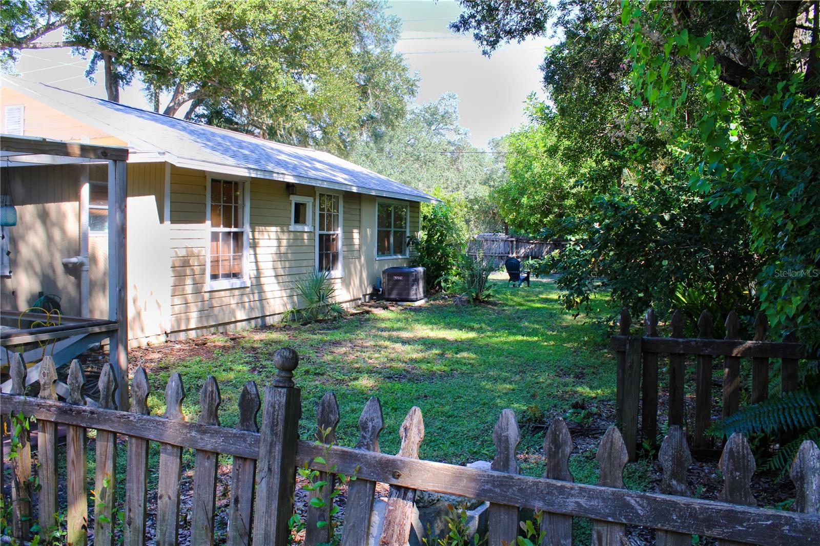 4225 OLD BRADENTON RD #C — photo 2