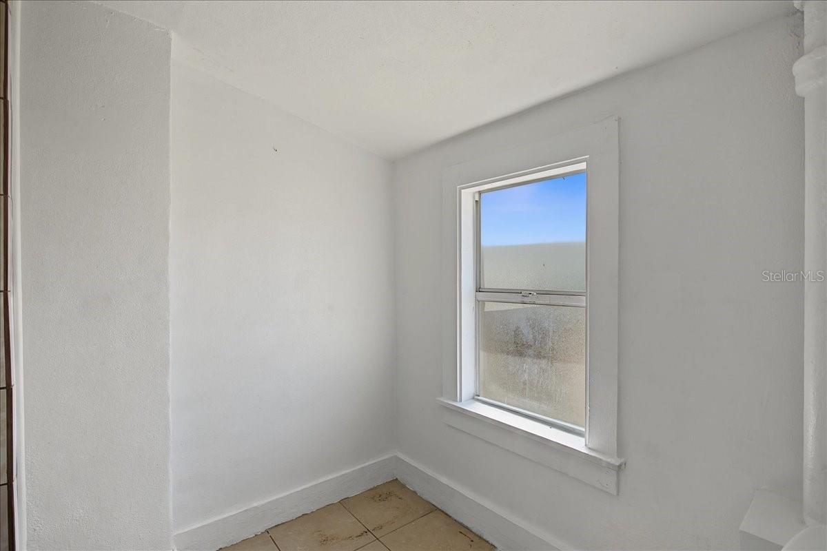 874 21ST AVE S — photo 24