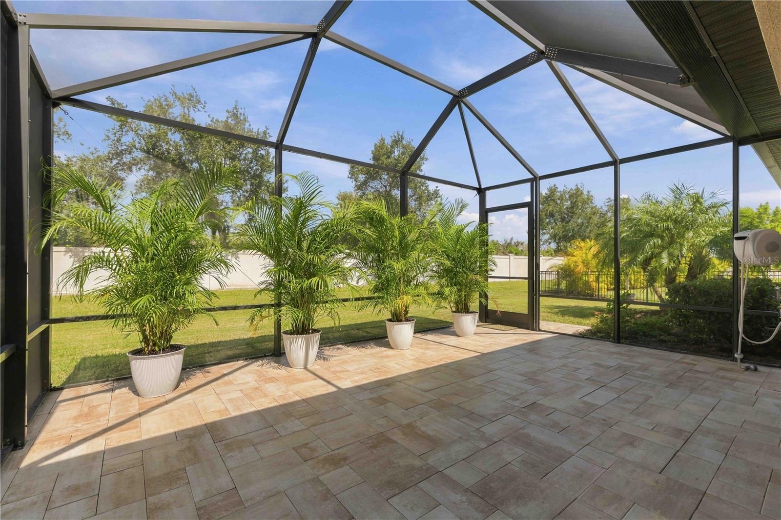 4523 BALTRY CT — photo 32