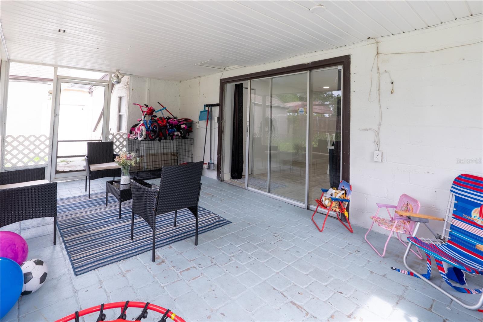 8819 W BROAD ST — photo 14