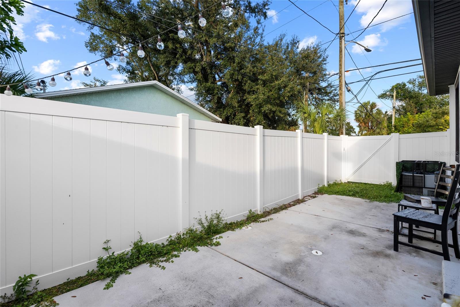 2551 LANGDON AVE S — photo 14