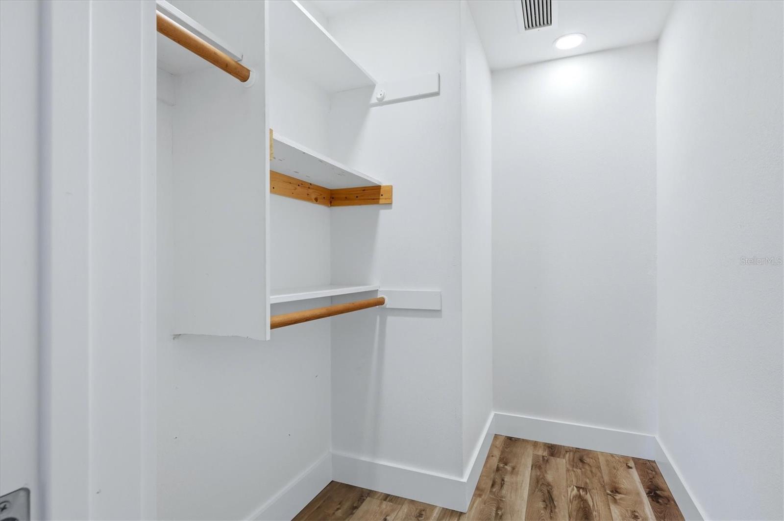 338 PINE GLEN CT — photo 25