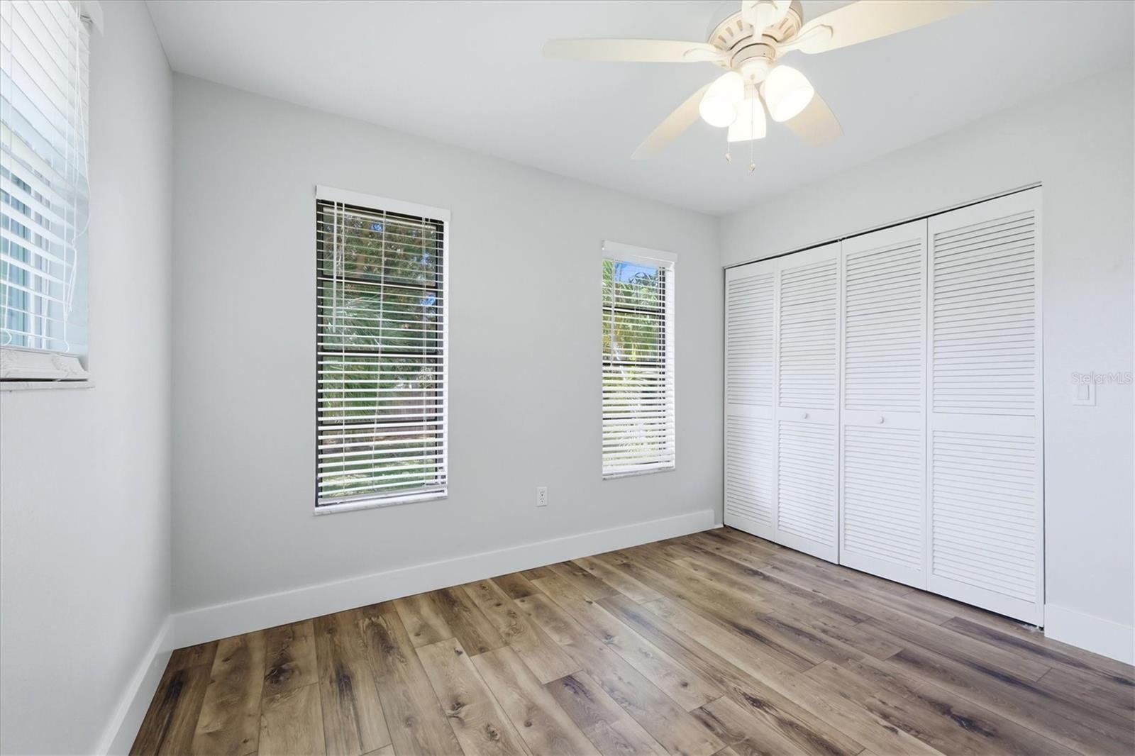 338 PINE GLEN CT — photo 31