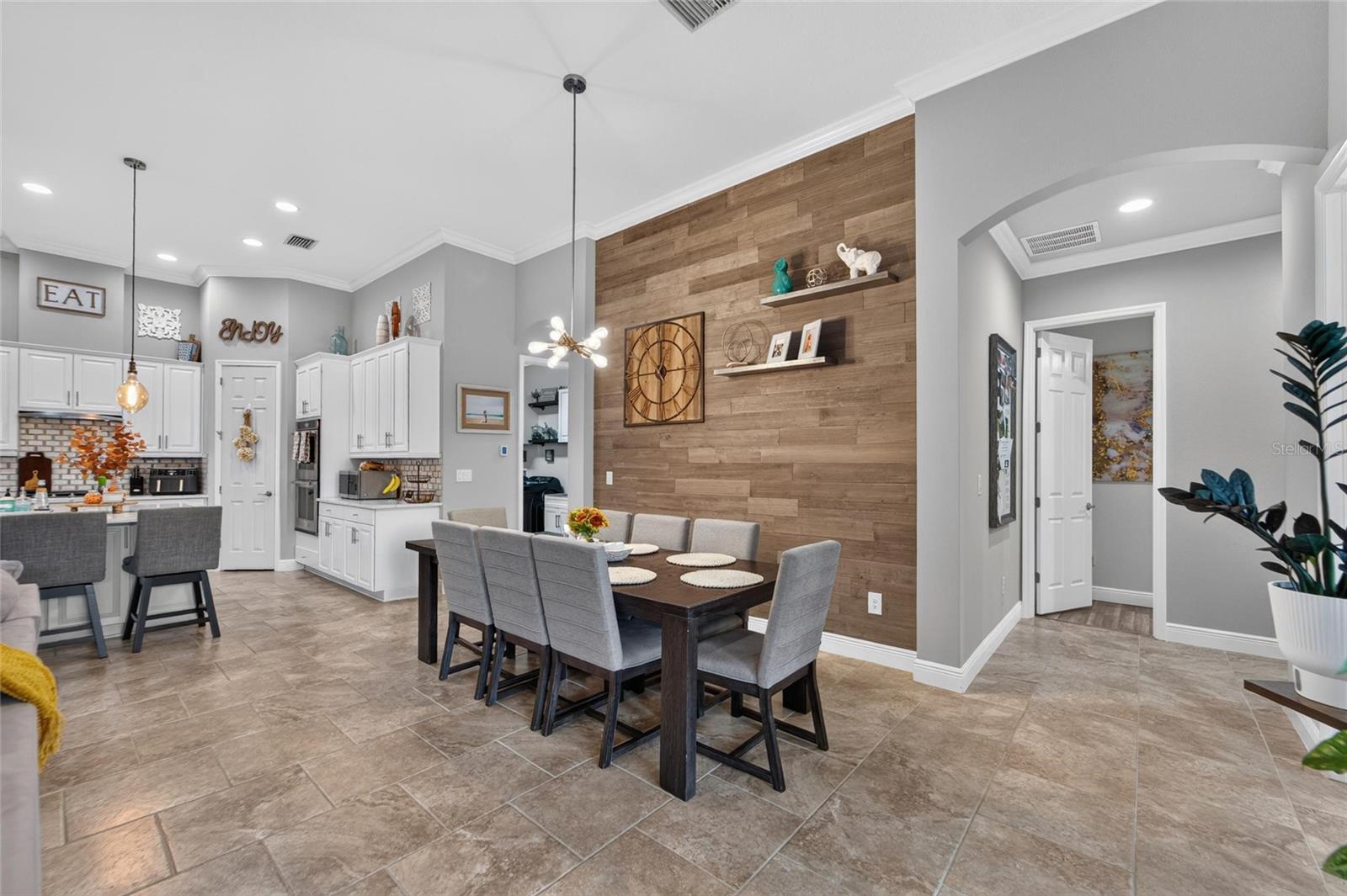 7007 COVINGTON STONE AVE — photo 38