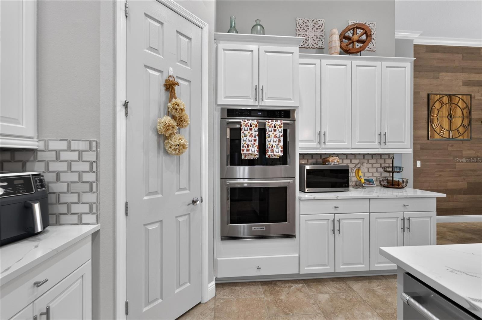 7007 COVINGTON STONE AVE — photo 29