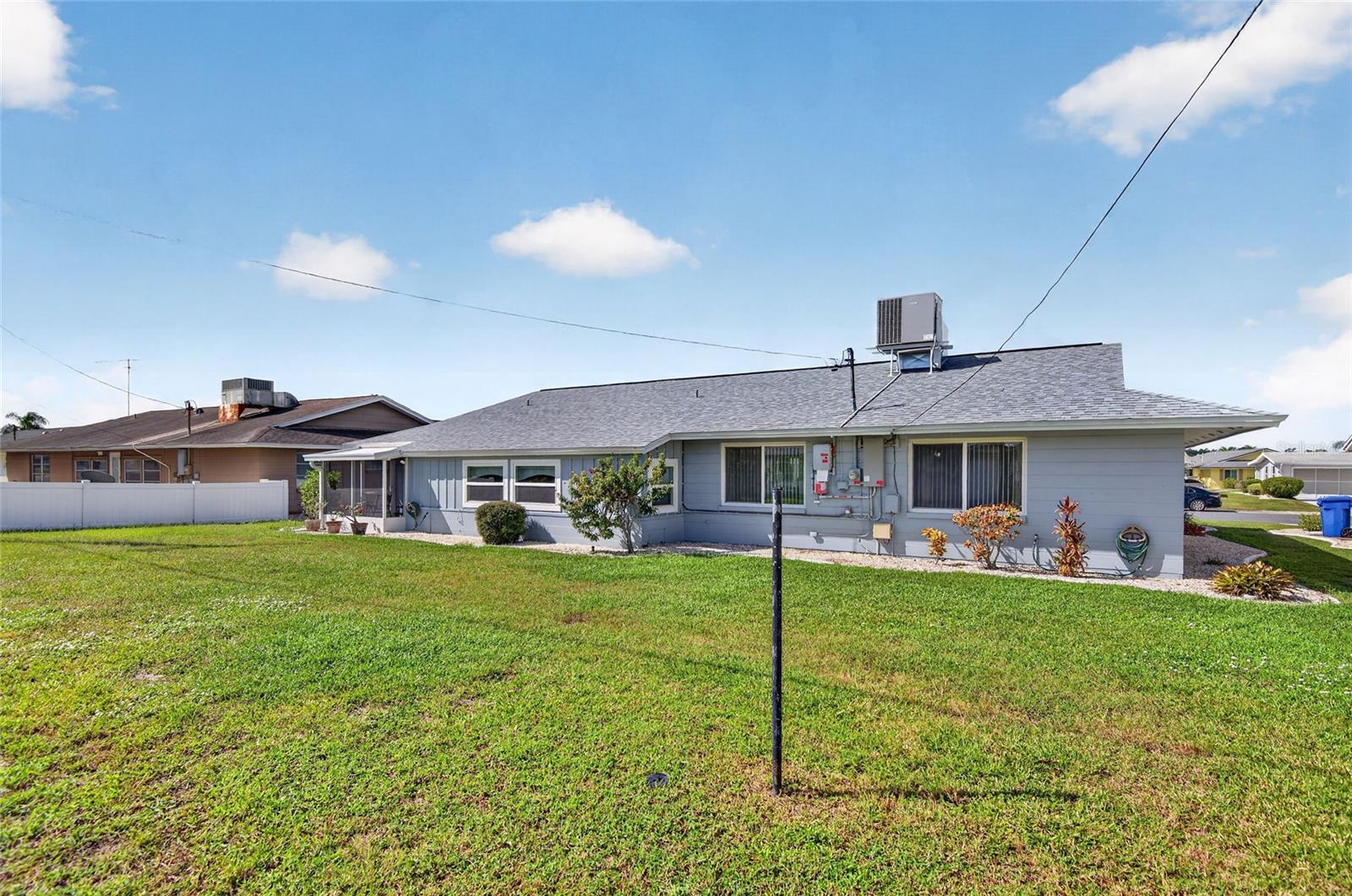 1743 COUNCIL DR — photo 34