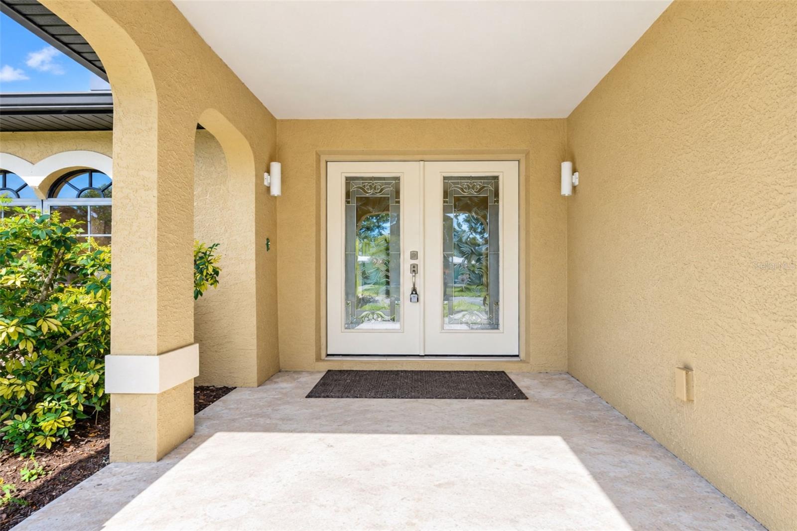 1881 NEPTUNE DR — photo 60