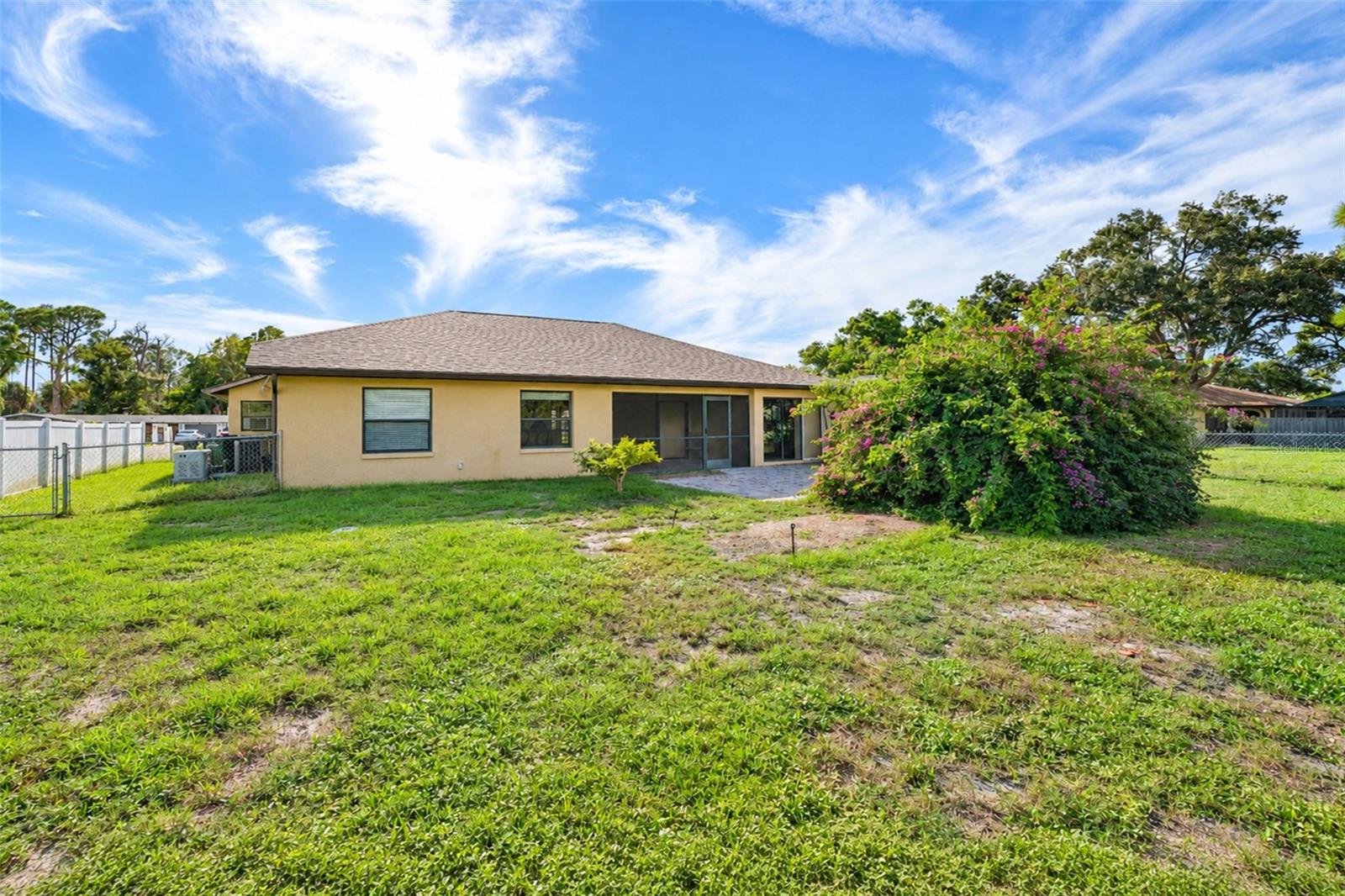 1881 NEPTUNE DR — photo 69