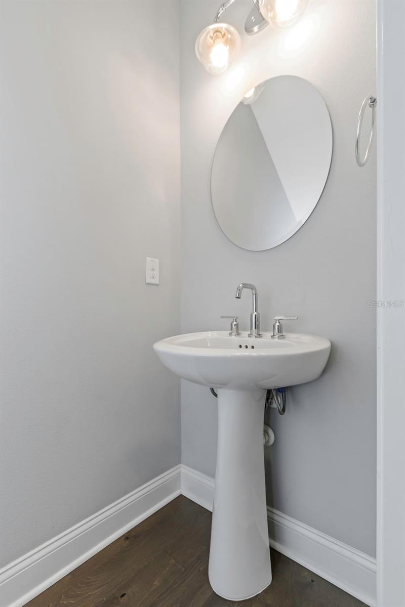 305 S ALBANY AVE #3 — photo 36
