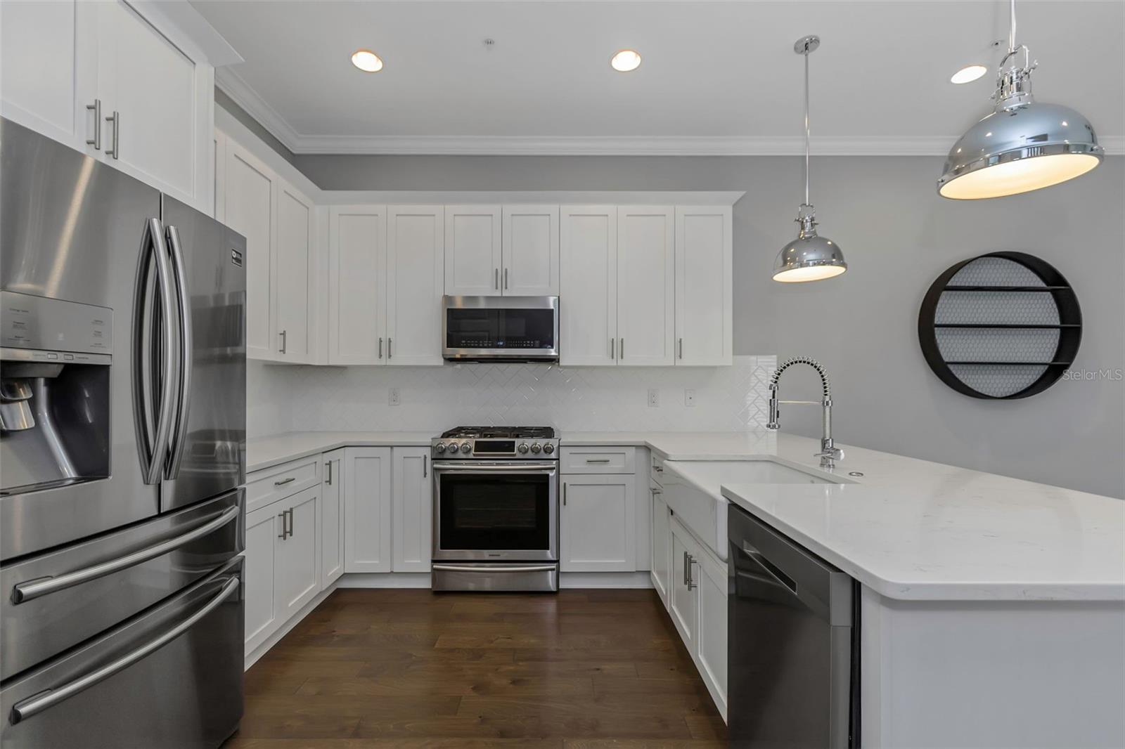 305 S ALBANY AVE #3 — photo 3