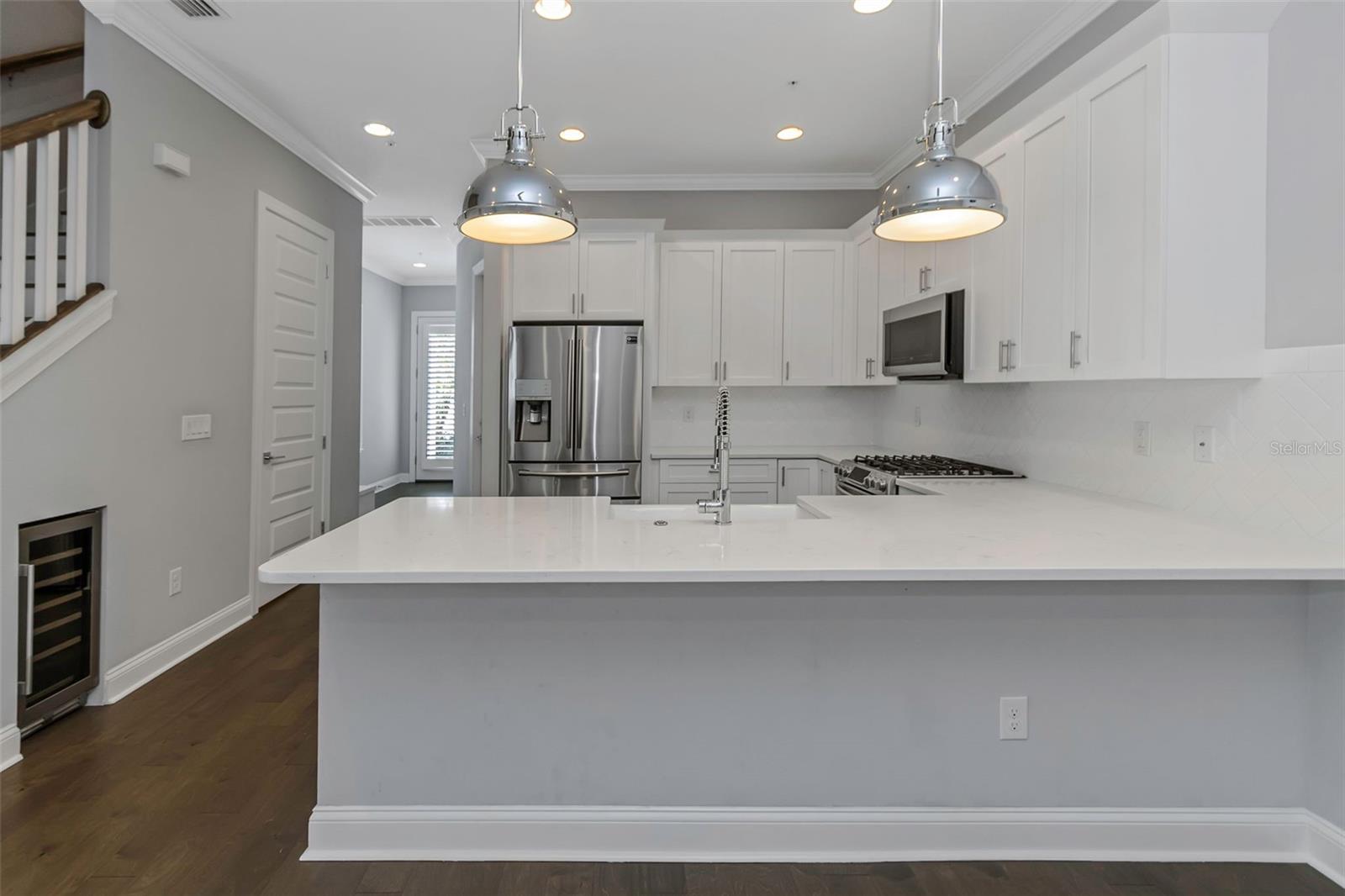 305 S ALBANY AVE #3 — photo 7