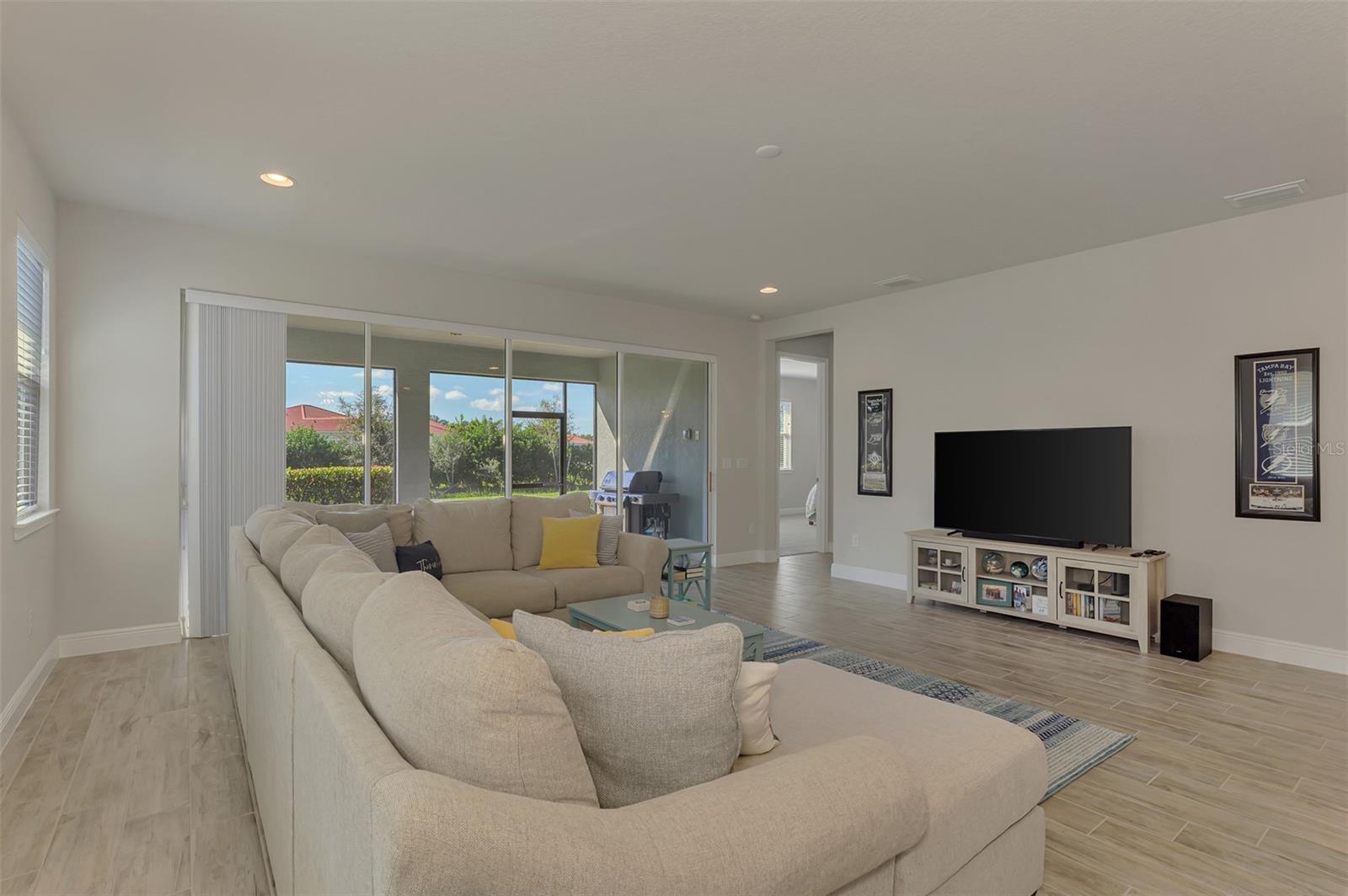5941 LONG SHORE LOOP — photo 29