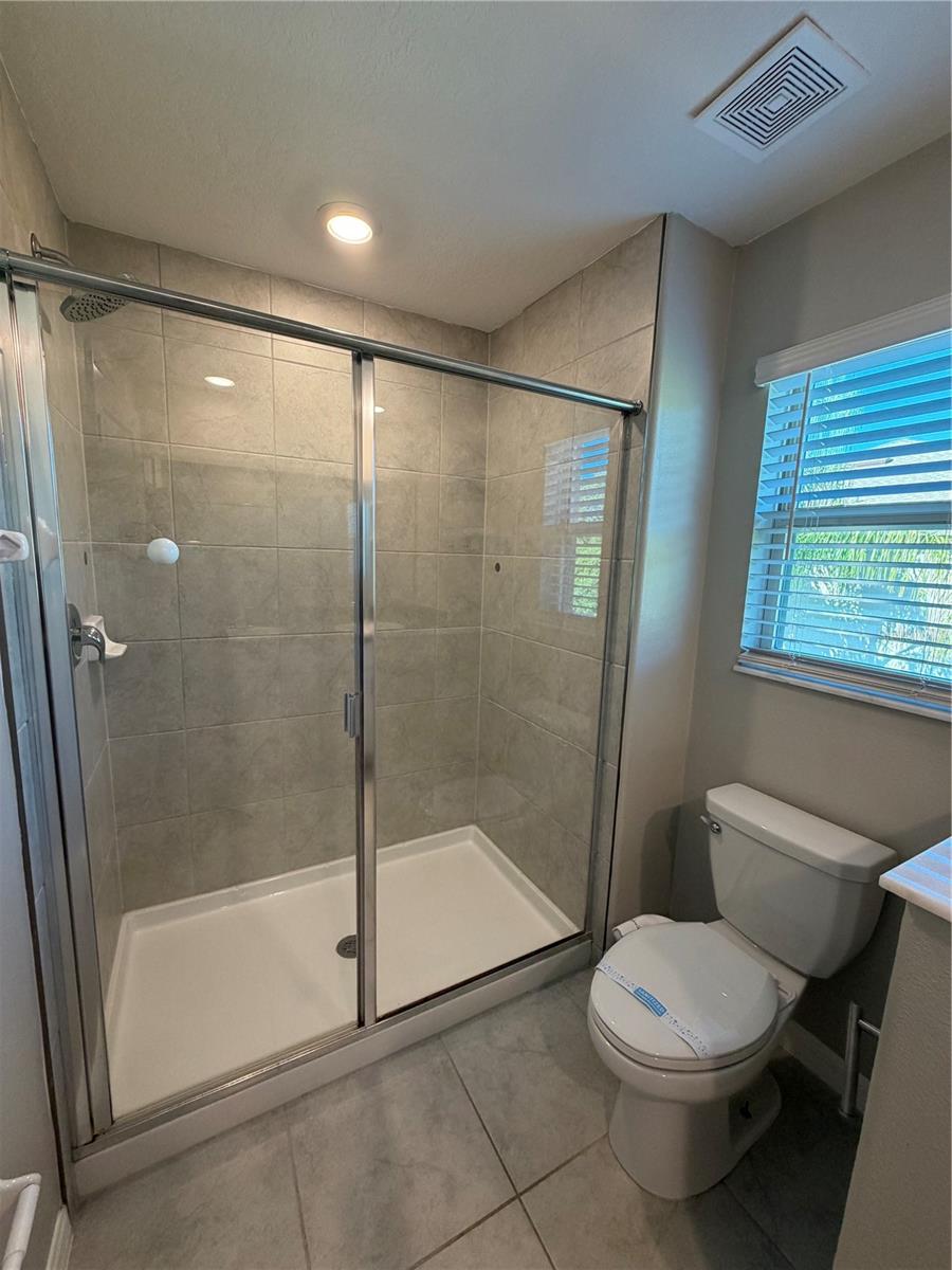 9650 PEMBROOKE PINES DR — photo 16